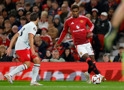 Rashford đ&atilde; từng 6 lần ph&aacute; lưới TottenhamẢnh: REUTERS