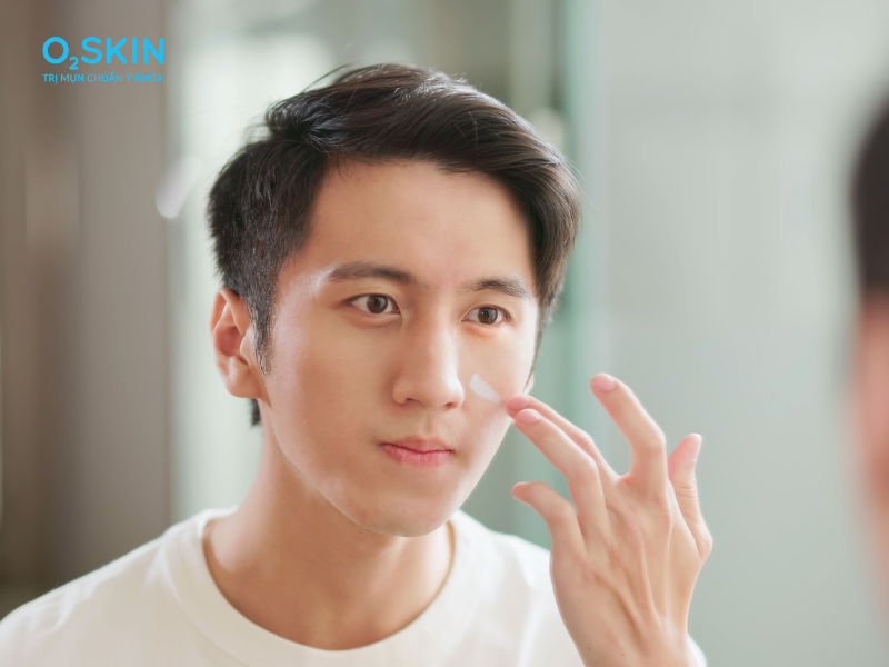 4 th&oacute;i quen xấu khiến nam sinh nổi đầy mụn ẩn tr&ecirc;n tr&aacute;n v&agrave; quai h&agrave;m- Ảnh 2.