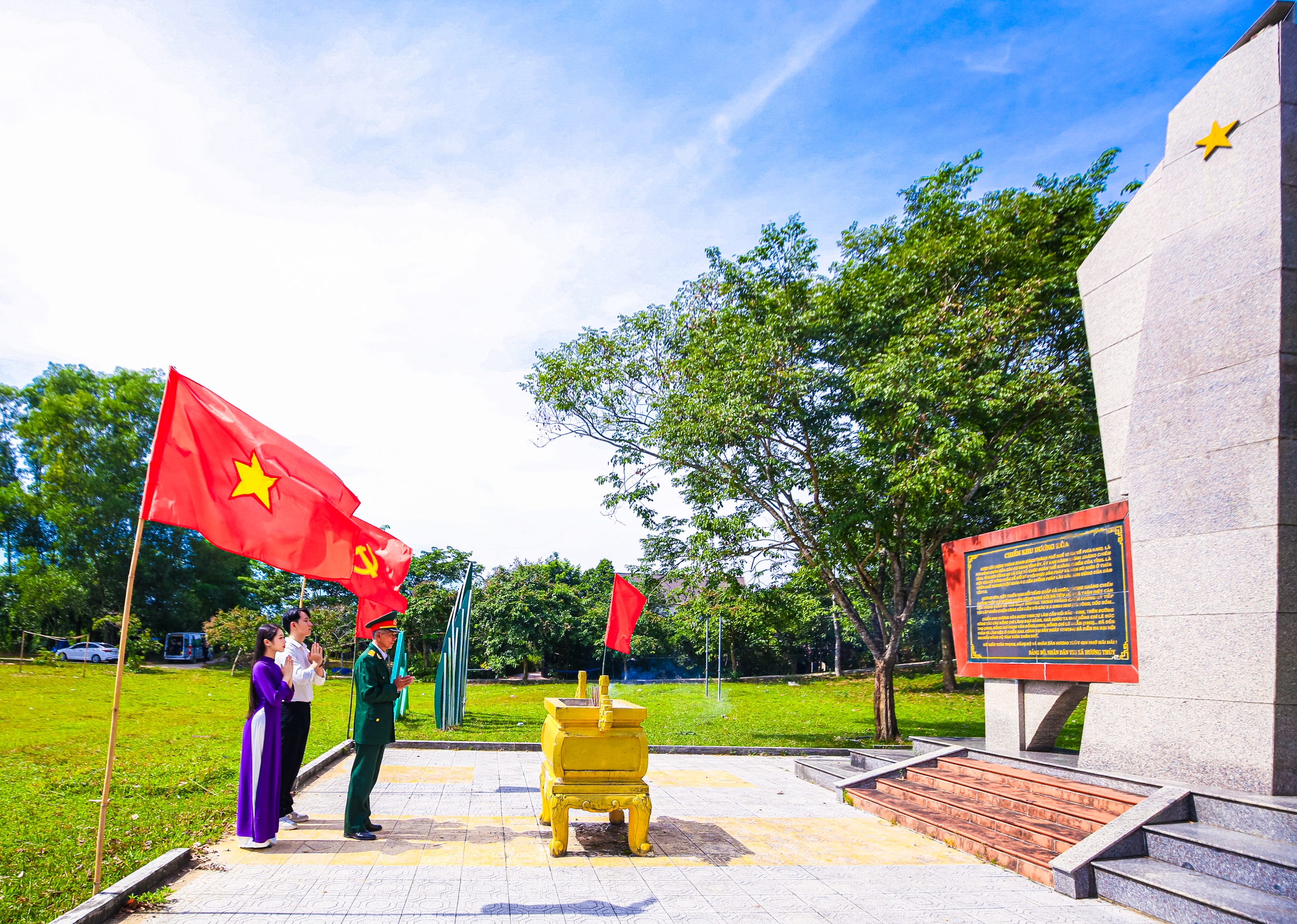 Tri ân và tưởng nhớ các anh hùng liệt sĩ XUÂN ĐẠT