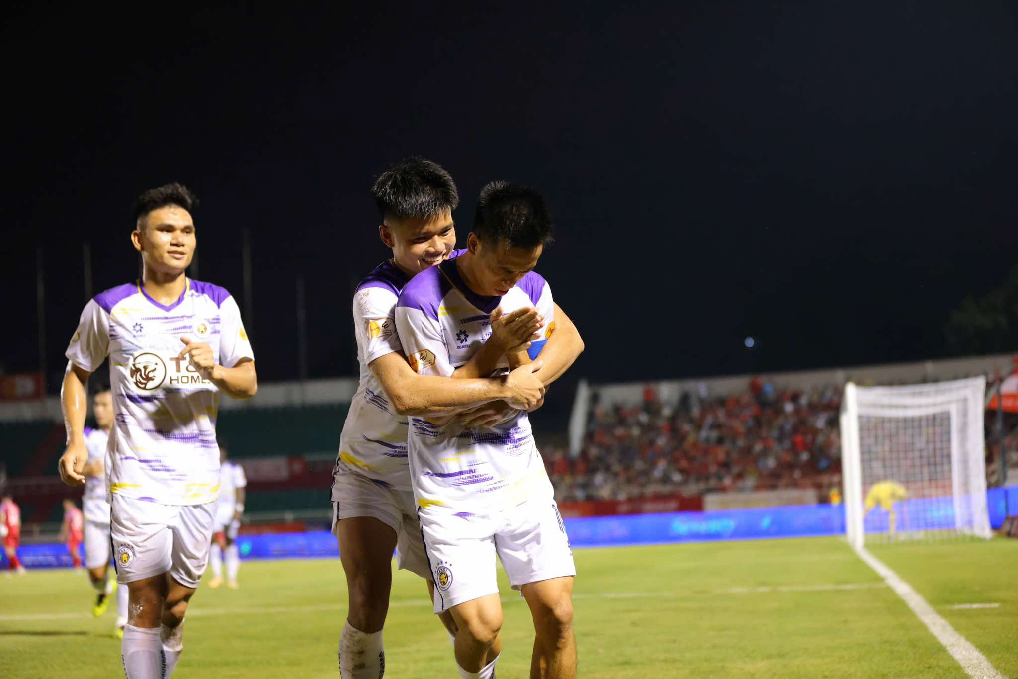 Patrik L&ecirc; Giang xuất sắc nhưng CLB TP HCM vẫn thua H&agrave; Nội FC- Ảnh 9.