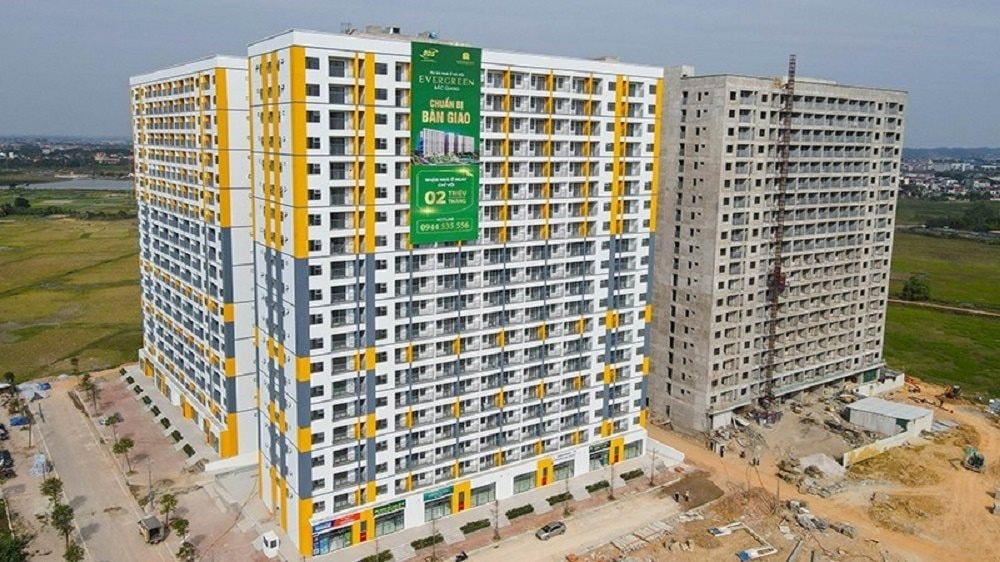 Bộ Xây dựng đề nghị làm rõ việc người nước ngoài sống trong nhà ở xã hội- Ảnh 1.