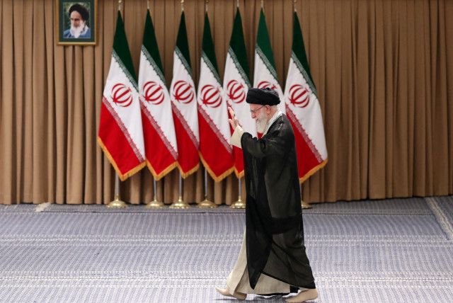 Cuộc tấn c&ocirc;ng "xuy&ecirc;n" S-300 của Israel khiến Iran ch&ugrave;n tay trả đũa?- Ảnh 1.