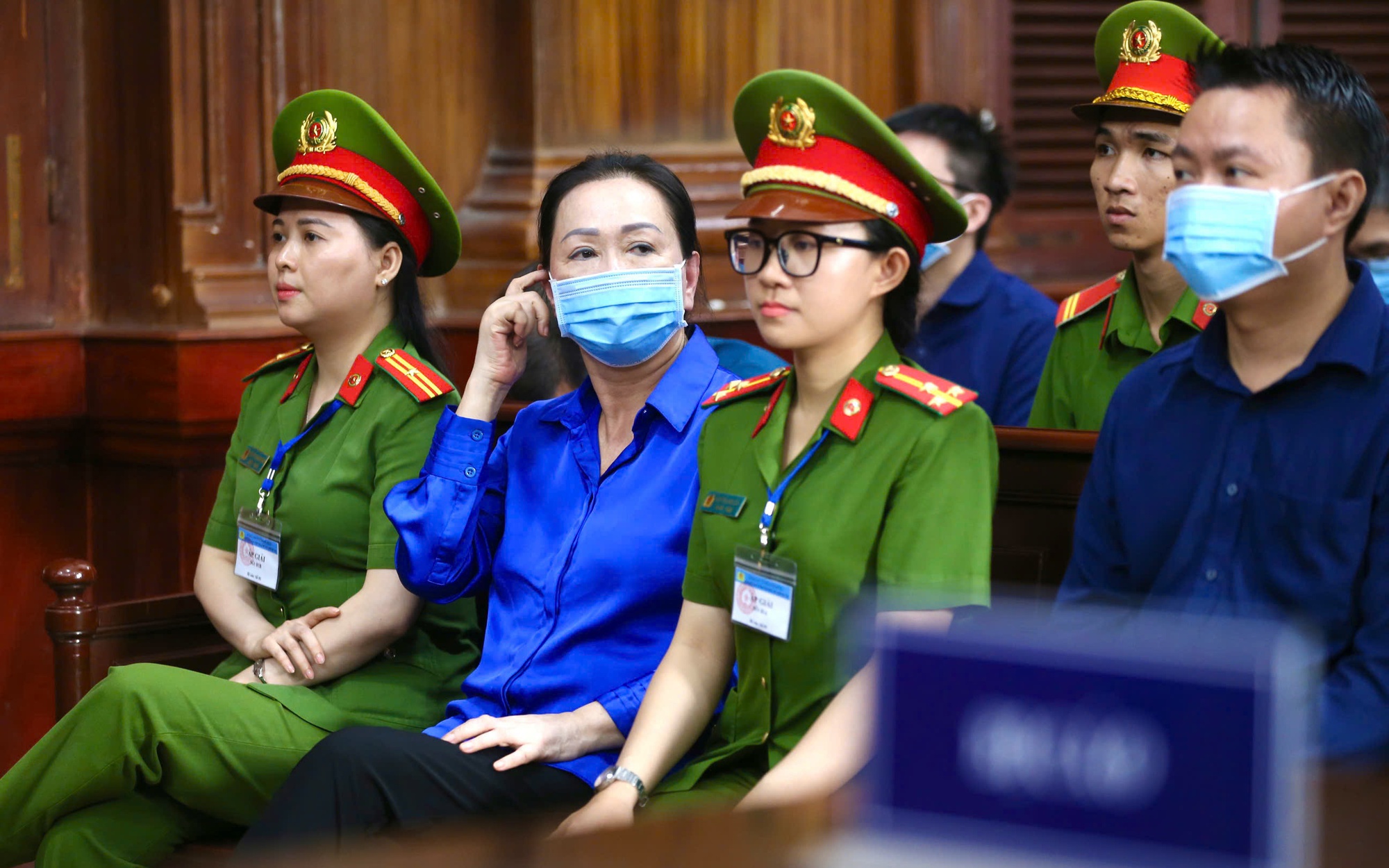 Bà Trương Mỹ Lan muốn bán 82% vốn góp tại Công ty FWD Việt Nam