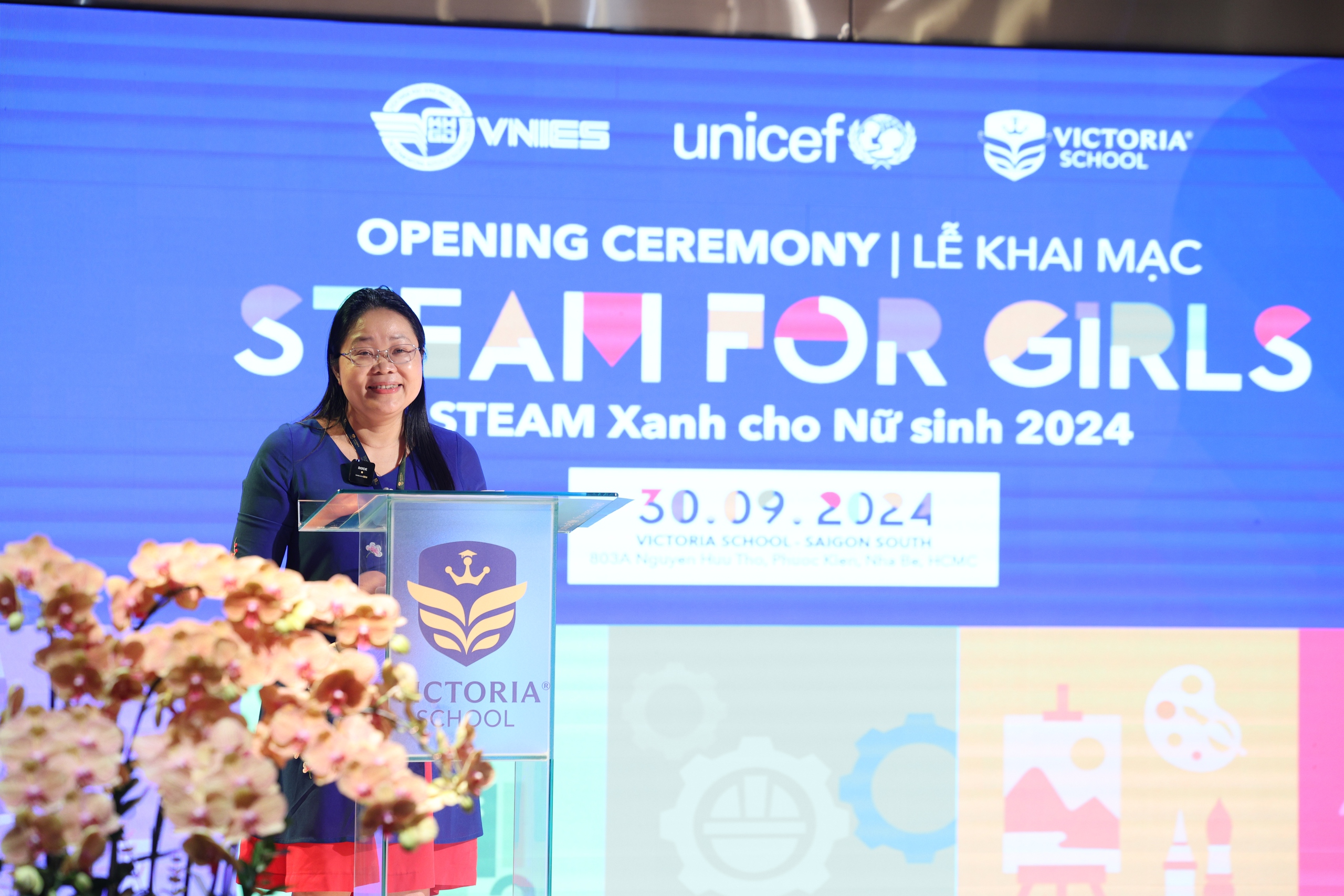 B&agrave; L&ecirc; Anh Lan - Chuy&ecirc;n gia gi&aacute;o dục UNICEF Việt Nam chia sẻ tại sự kiện