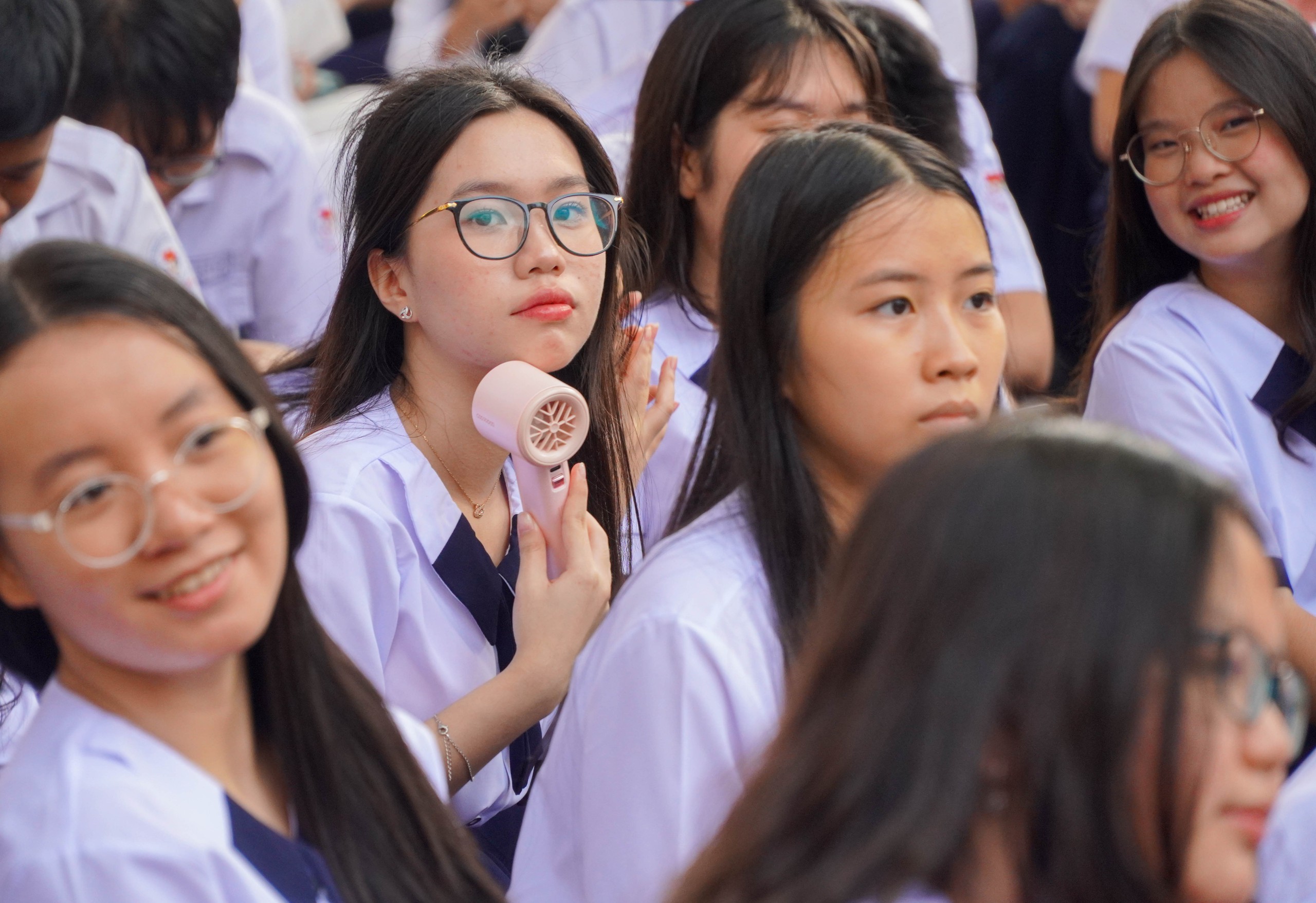 Lễ khai giảng ấn tượng tại ng&ocirc;i trường THPT l&acirc;u đời nhất Việt Nam- Ảnh 4.