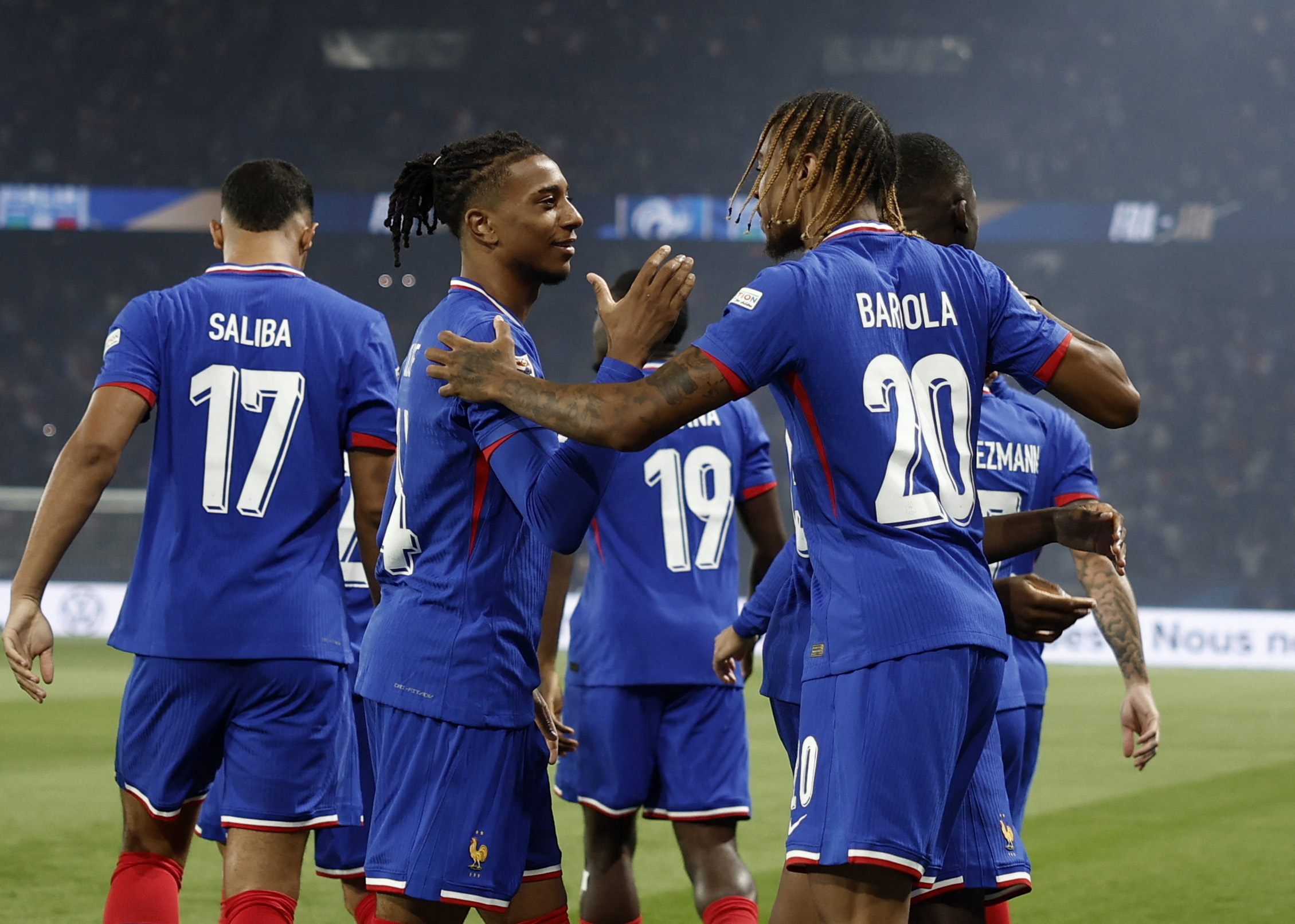 Mbappe tịt ng&ograve;i, Ph&aacute;p thua sốc tuyển &Yacute; ngay tr&ecirc;n s&acirc;n nh&agrave;- Ảnh 1.