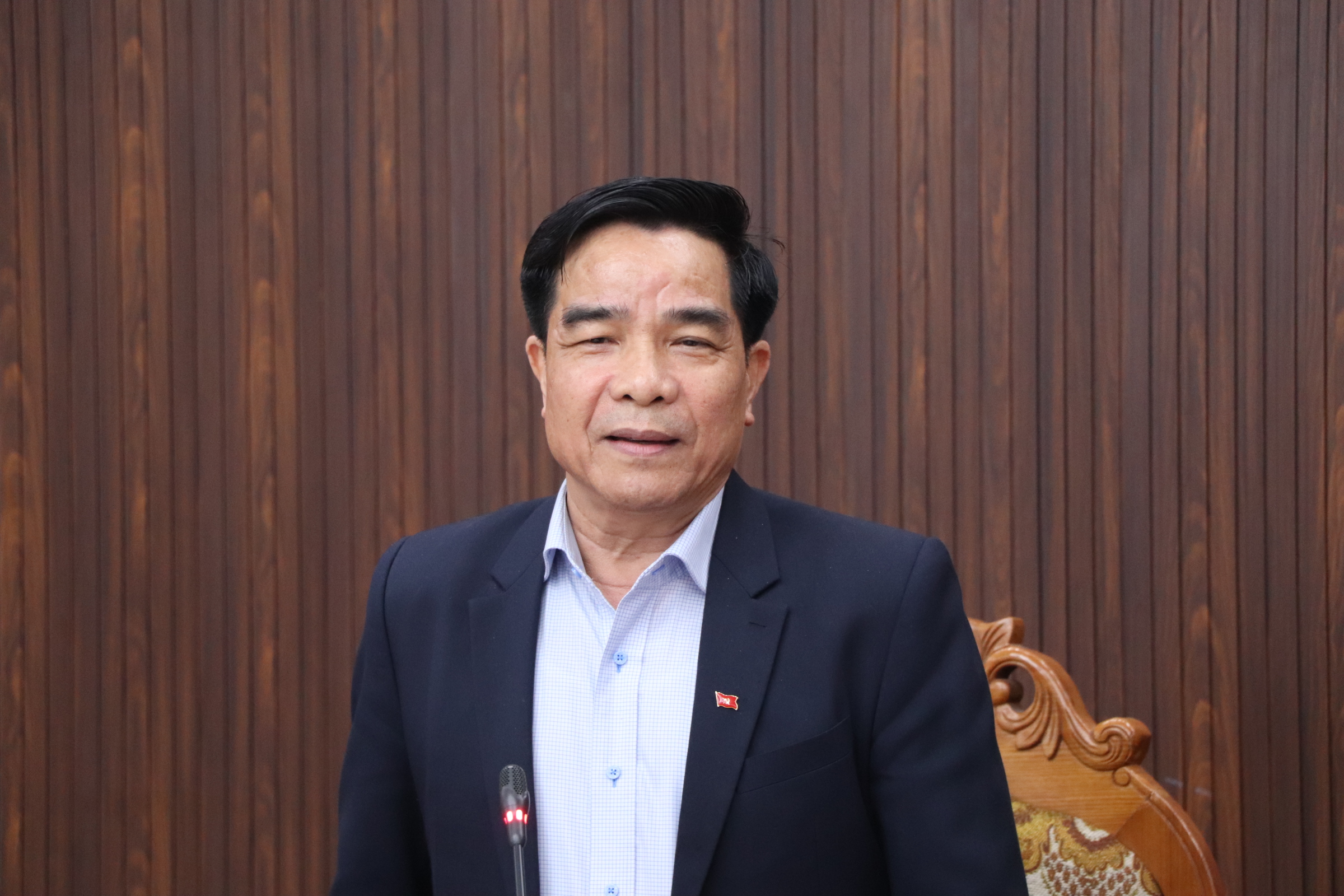 Chủ tịch tỉnh Quảng Nam: Sắp tới sẽ c&oacute; nhiều người xin nghỉ trước tuổi- Ảnh 2.