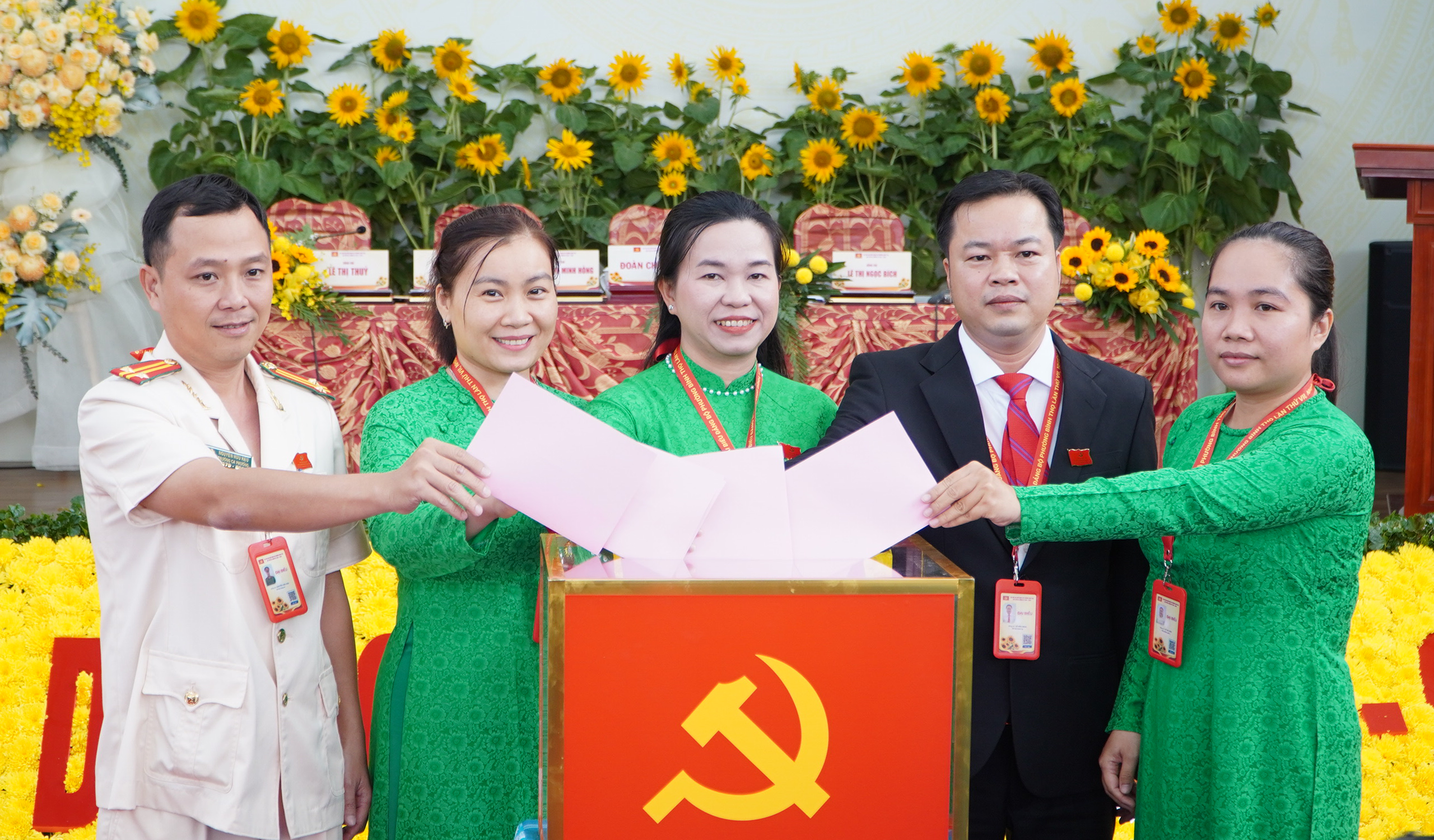 Đại hội điểm ở Thủ Đức: Phường duy nhất bầu trực tiếp b&iacute; thư Đảng ủy- Ảnh 2.