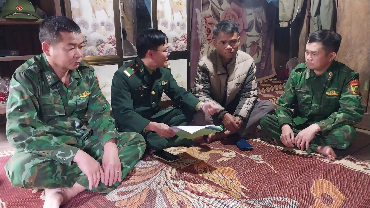 Những "cột mốc sống" tr&ecirc;n d&atilde;y Trường Sơn- Ảnh 1.