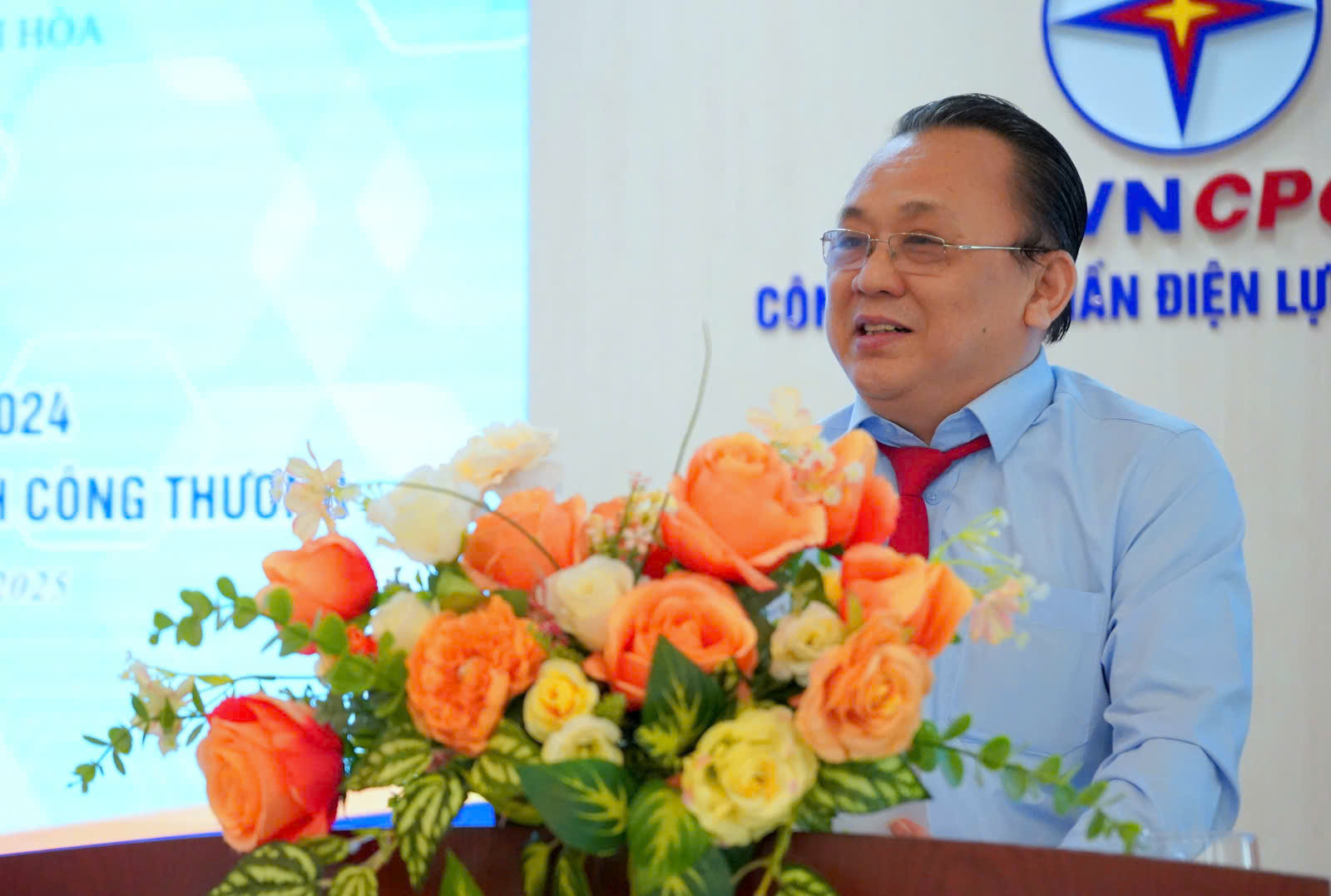 42 tập thể v&agrave; c&aacute; nh&acirc;n Yến s&agrave;o Kh&aacute;nh H&ograve;a nhận giấy khen của Sở C&ocirc;ng Thương- Ảnh 1.