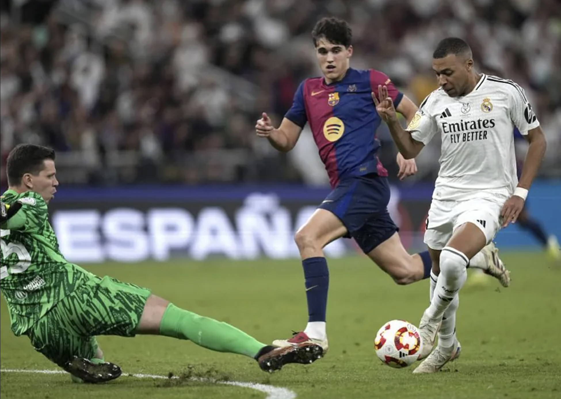 Nghiền n&aacute;t Real Madrid, Barcelona đăng quang Si&ecirc;u c&uacute;p T&acirc;y Ban Nha- Ảnh 7.