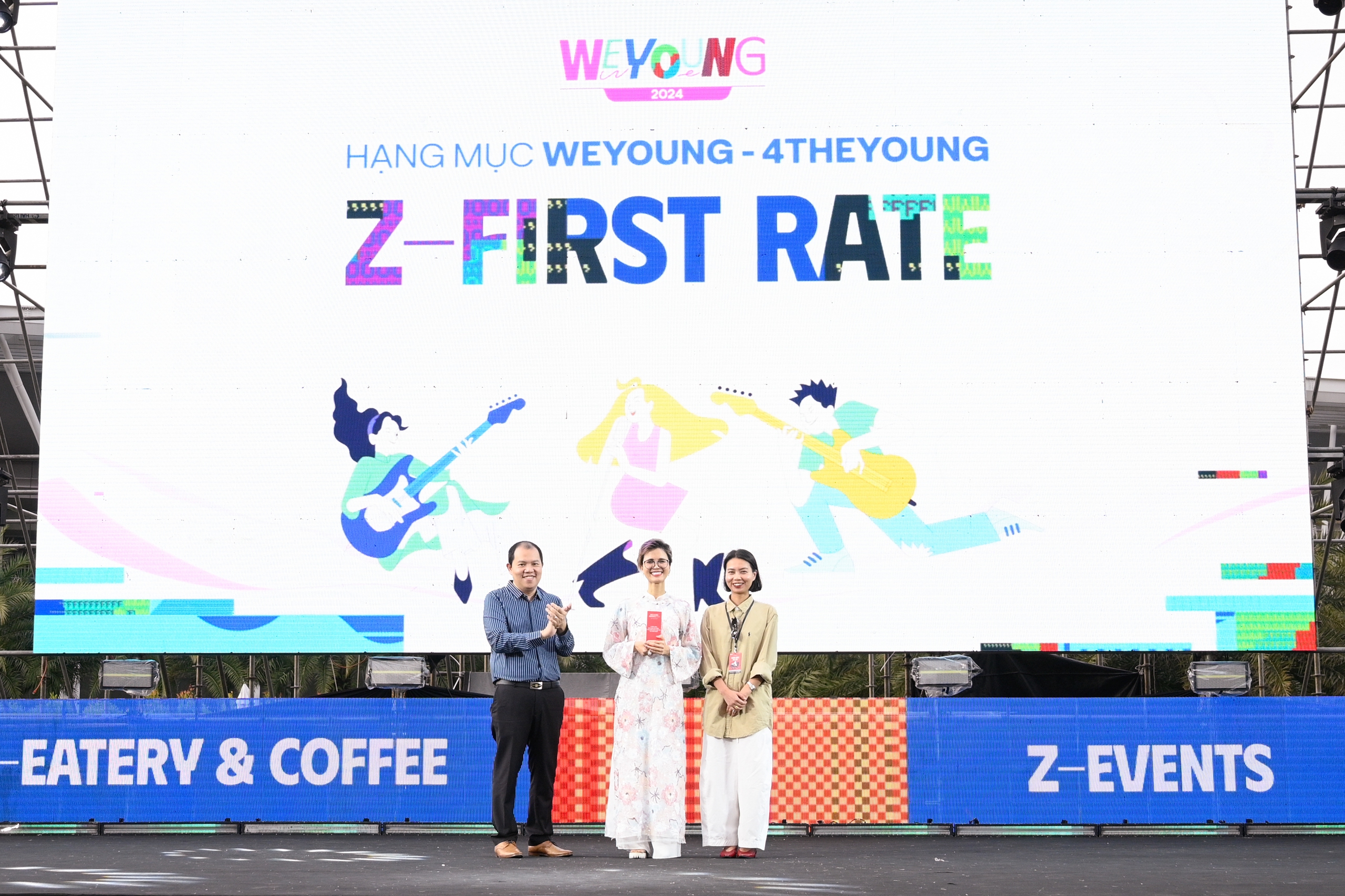 Vượt s&oacute;ng,&nbsp;App TPBank vẫn l&agrave; ứng dụng được y&ecirc;u th&iacute;ch nhất tại WeChoice 2024- Ảnh 2.