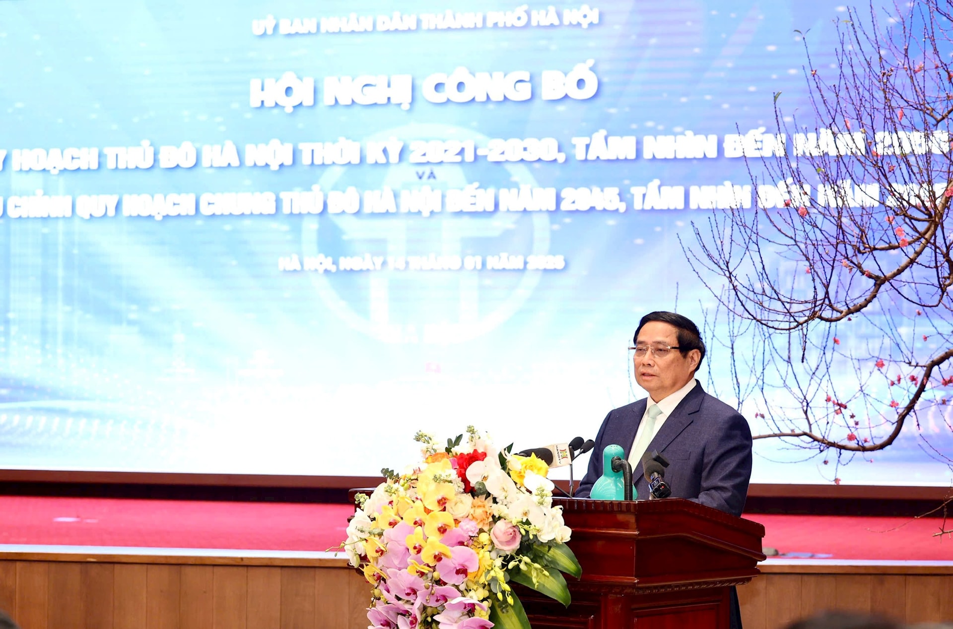 Thủ tướng dự Hội nghị công bố quy hoạch Thủ đô Hà Nội- Ảnh 1.