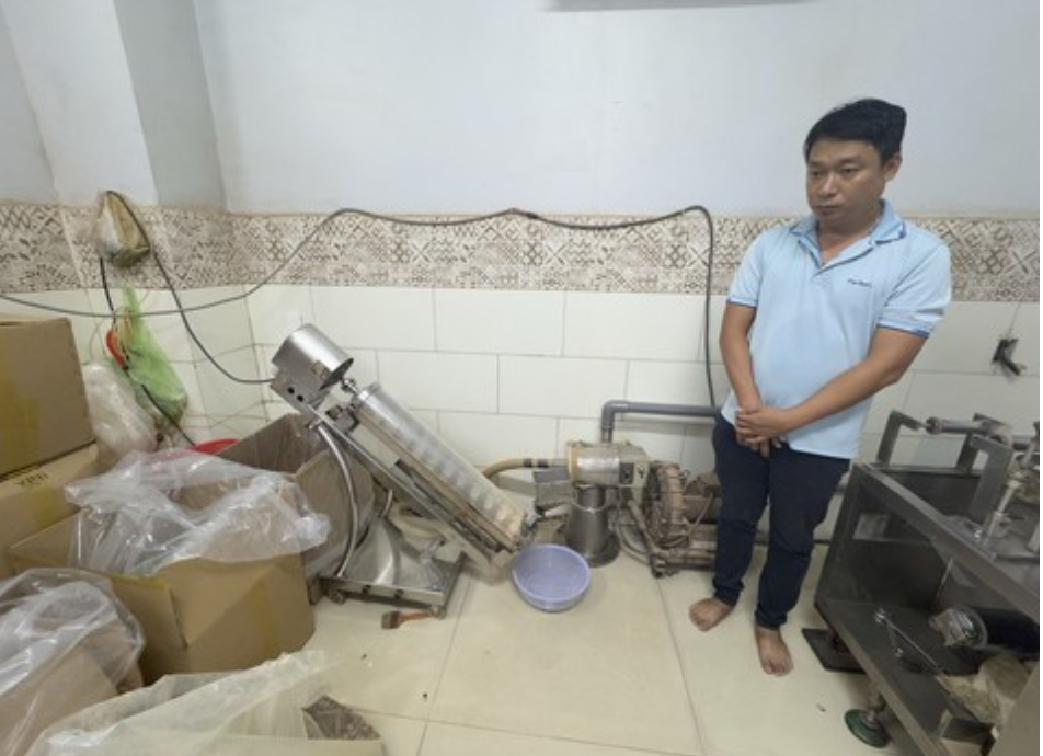 C&ocirc;ng an TP HCM bắt gi&aacute;m đốc C&ocirc;ng ty Kiến L&acirc;m- Ảnh 1.