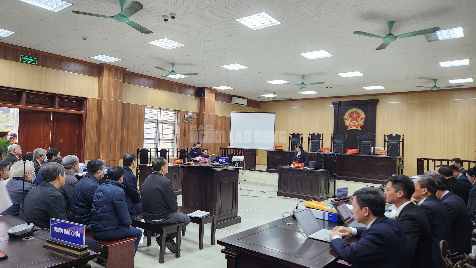 &Ocirc;ng Trịnh Văn Chiến chỉ nhận "thiếu tr&aacute;ch nhiệm g&acirc;y hậu quả nghi&ecirc;m trọng"- Ảnh 2.