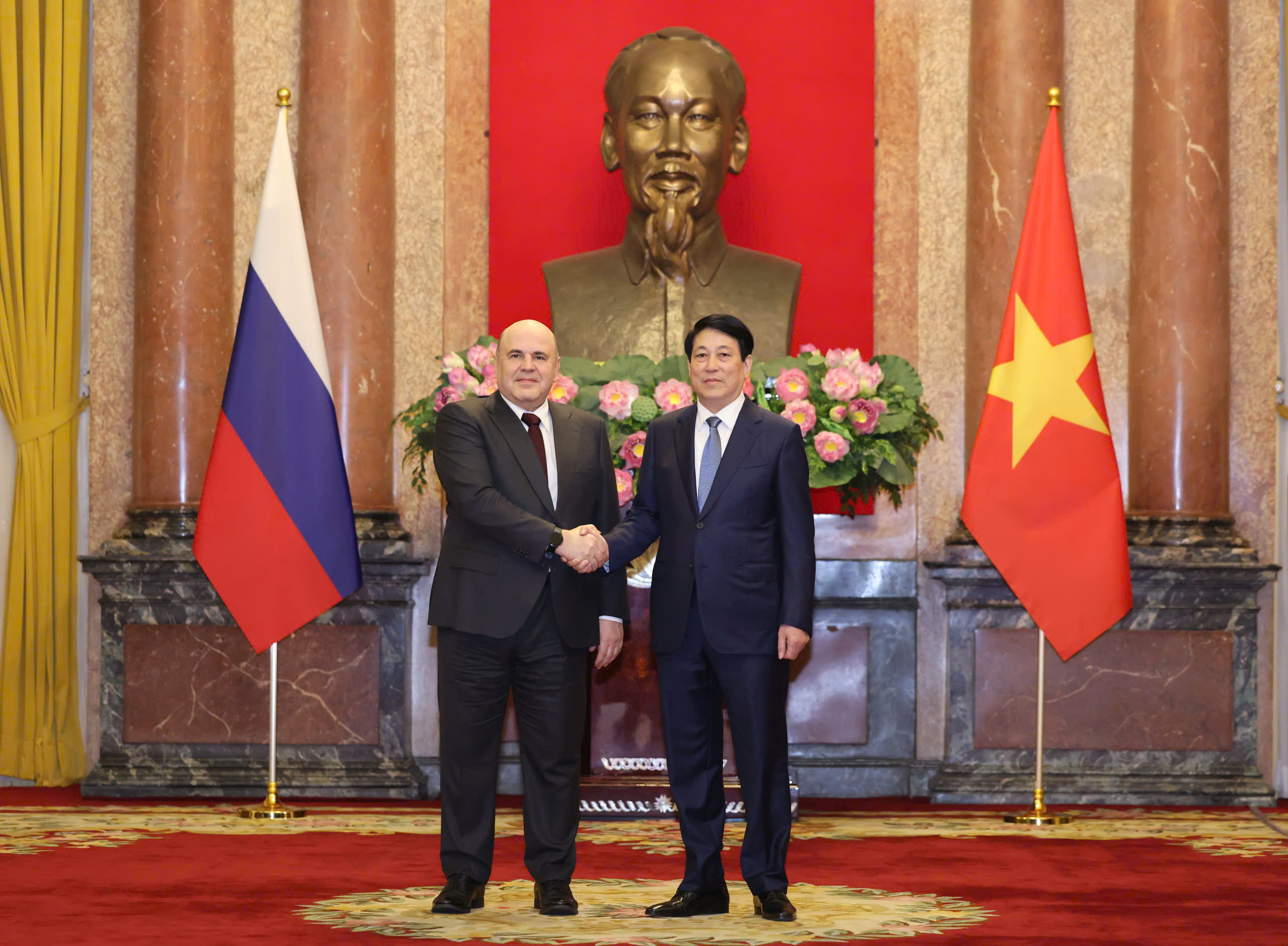 Thủ tướng Nga trao Hu&acirc;n chương Hữu nghị tặng Chủ tịch nước Lương Cường- Ảnh 4.