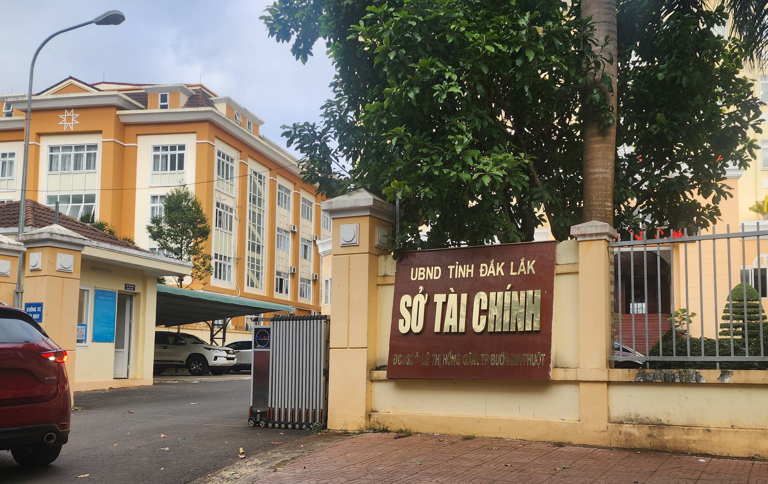 Đắk Lắk: Y&ecirc;u cầu khẩn trương chi tiền thưởng cho h&agrave;ng vạn c&ocirc;ng chức, vi&ecirc;n chức - Ảnh 1.
