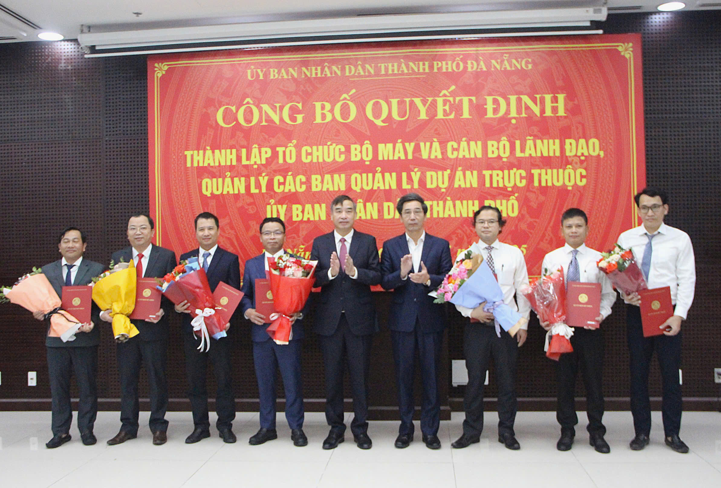 Hai giám đốc ban quản lý dự án ở Đà Nẵng nghỉ hưu trước tuổi- Ảnh 3.