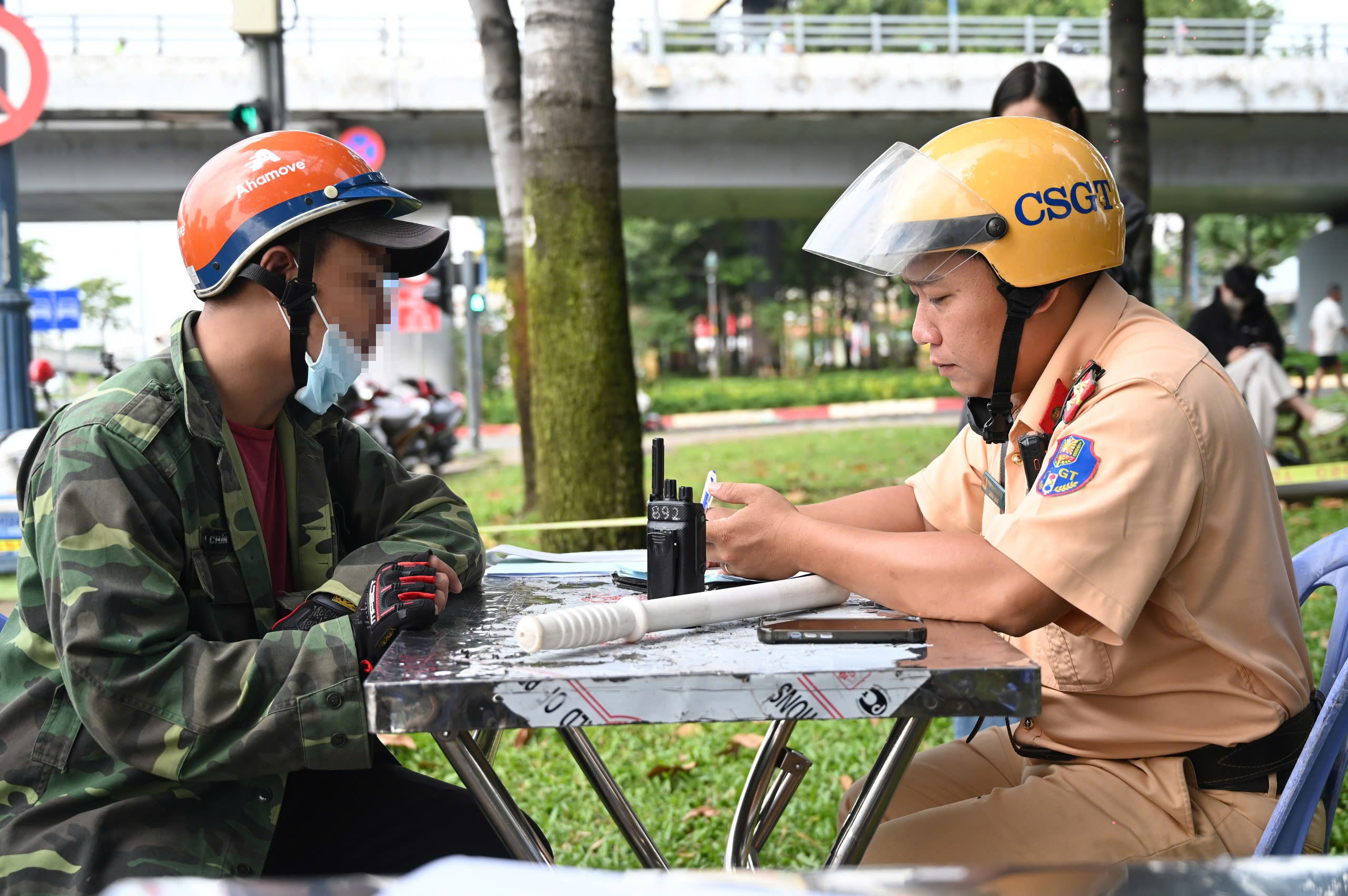 T&igrave;nh h&igrave;nh giao th&ocirc;ng ở TP HCM sau 15 ng&agrave;y triển khai Nghị định 168/2024- Ảnh 2.