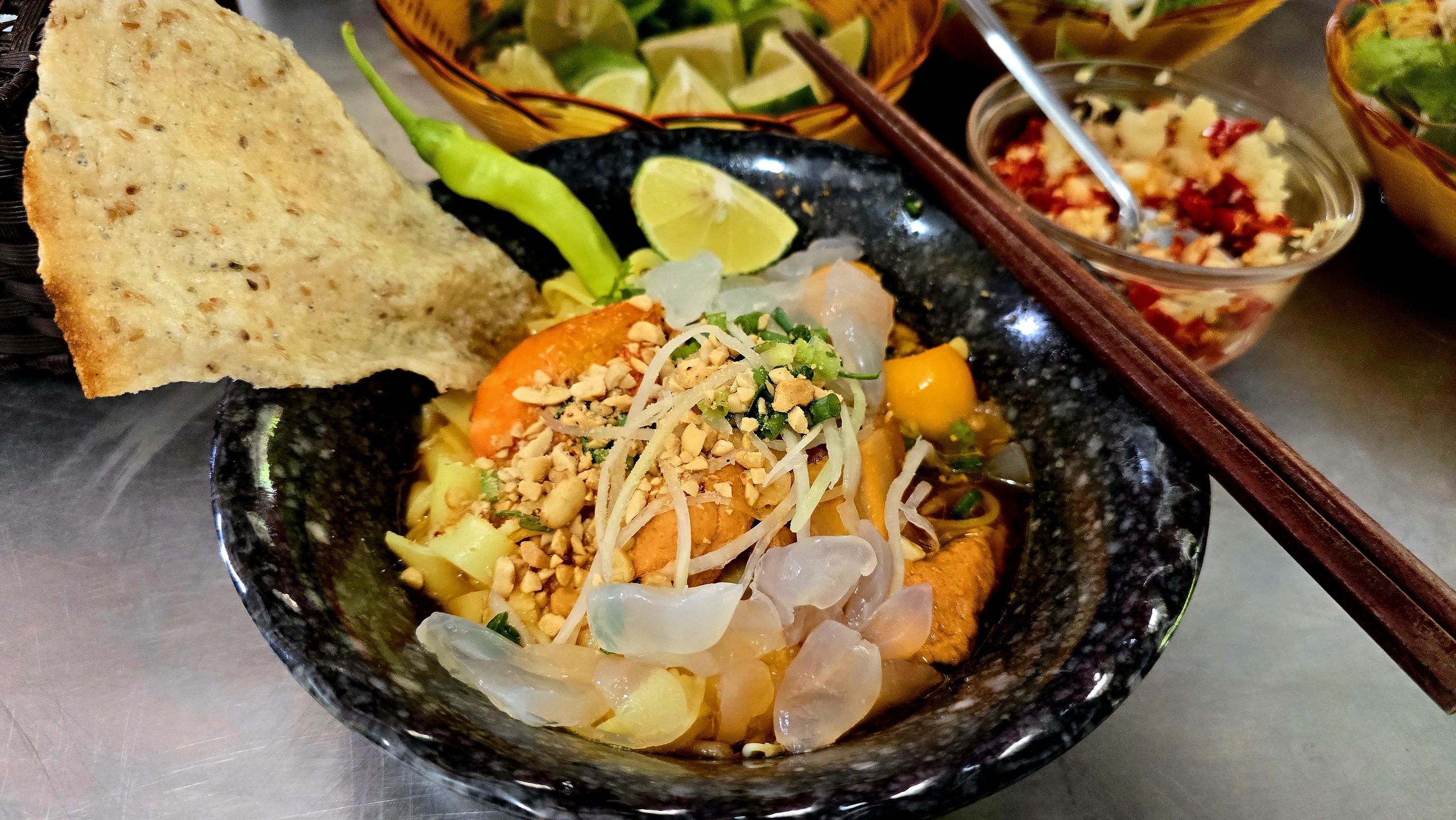 Michelin Guide: M&igrave; Quảng l&agrave; m&oacute;n ngon phải thử, Đ&agrave; Nẵng l&agrave; nơi phải đến- Ảnh 1.