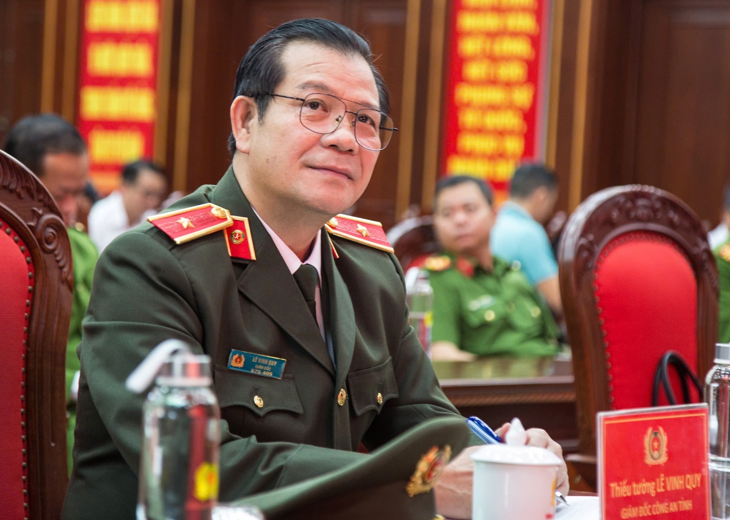Triệt ph&aacute; đường d&acirc;y lừa đảo, thu lợi h&agrave;ng ng&agrave;n tỉ đồng- Ảnh 1.
