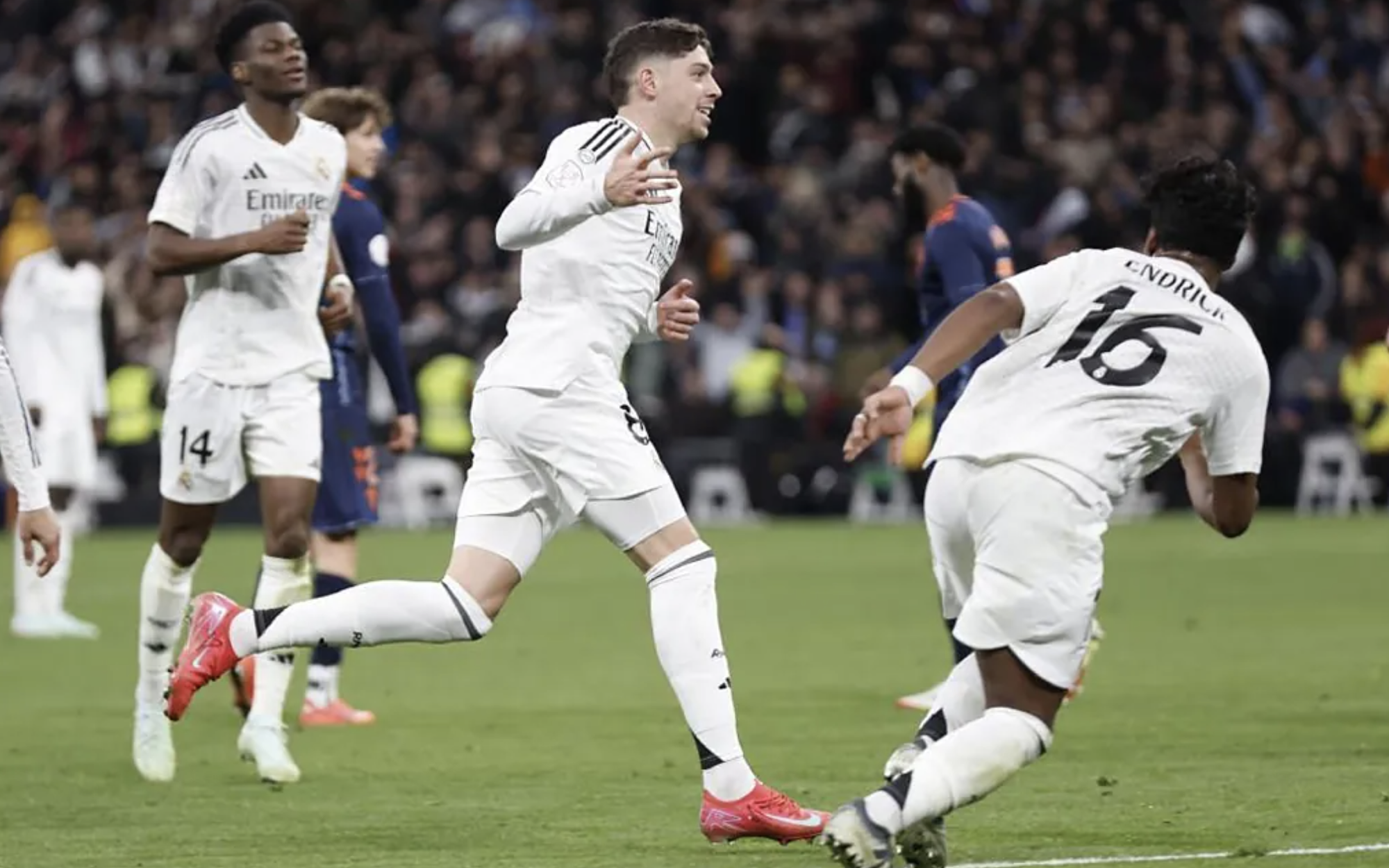 Real Madrid chật vật 120 phút, giành vé tứ kết Cúp Nhà vua