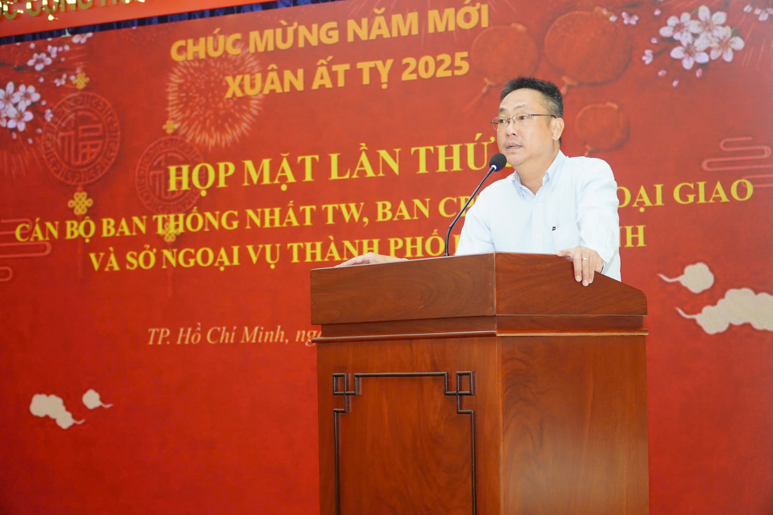 Sở Ngoại vụ TP HCM họp mặt c&aacute;n bộ hưu tr&iacute;- Ảnh 3.