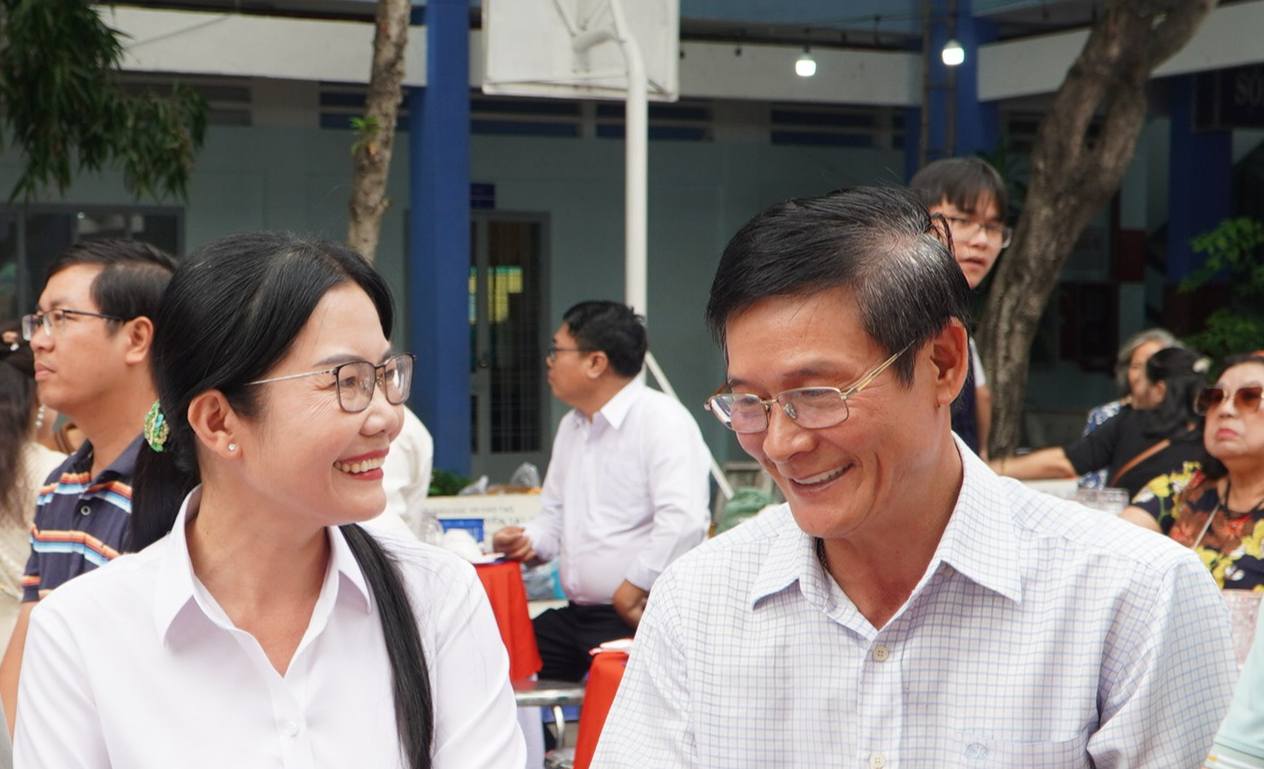 Một phường ở TP HCM l&agrave;m 81 m&acirc;m cơm Tết, mời người d&acirc;n đến họp mặt- Ảnh 2.