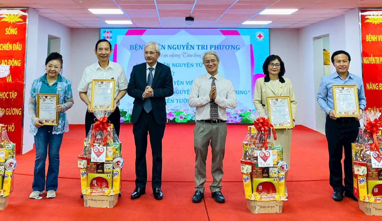 Bệnh viện Nguyễn Tri Phương ra mắt "Quỹ giờ v&agrave;ng"- Ảnh 1.