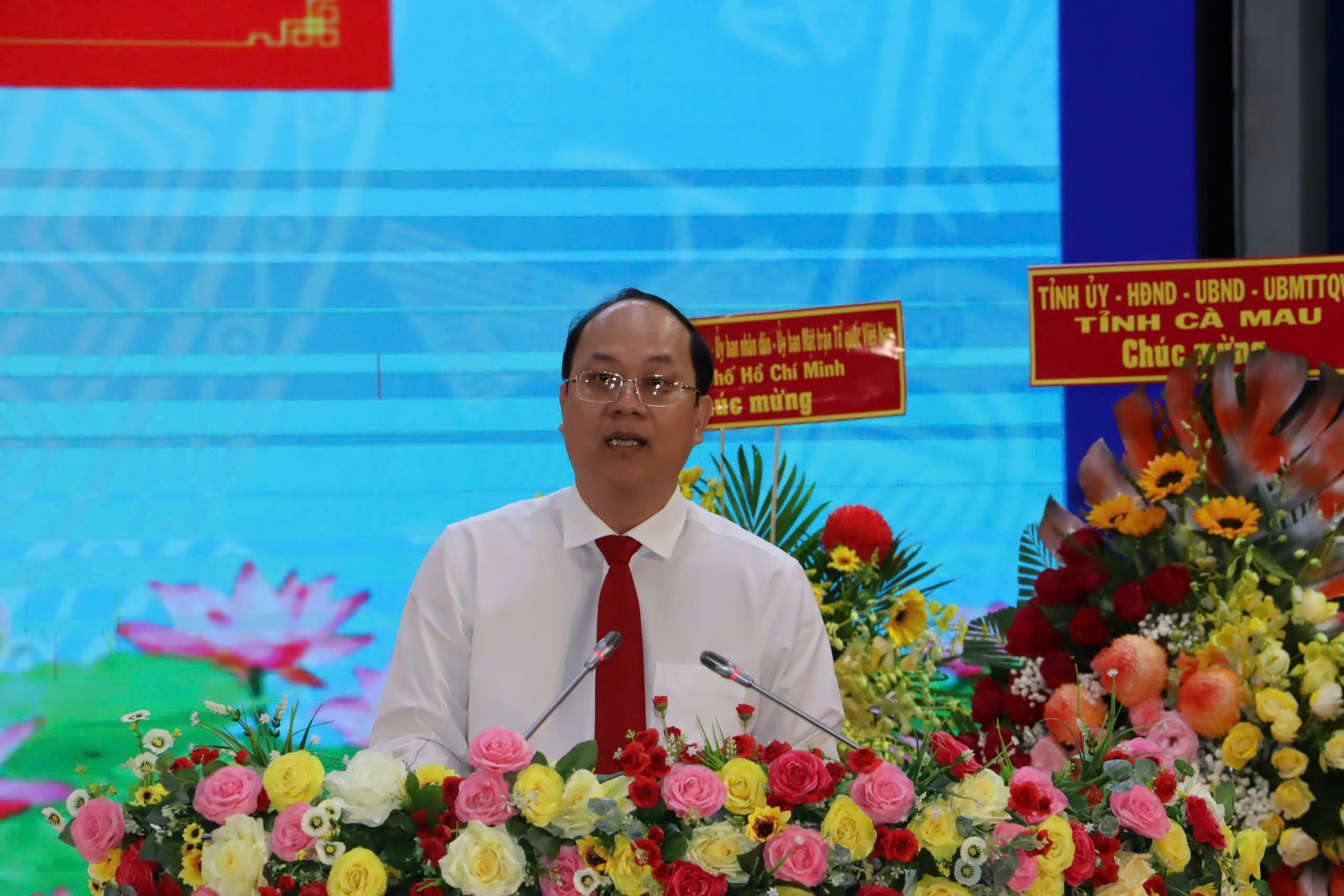 Ph&oacute; B&iacute; thư Thường trực Th&agrave;nh ủy TP HCM giữ chức B&iacute; thư Tỉnh ủy C&agrave; Mau- Ảnh 2.