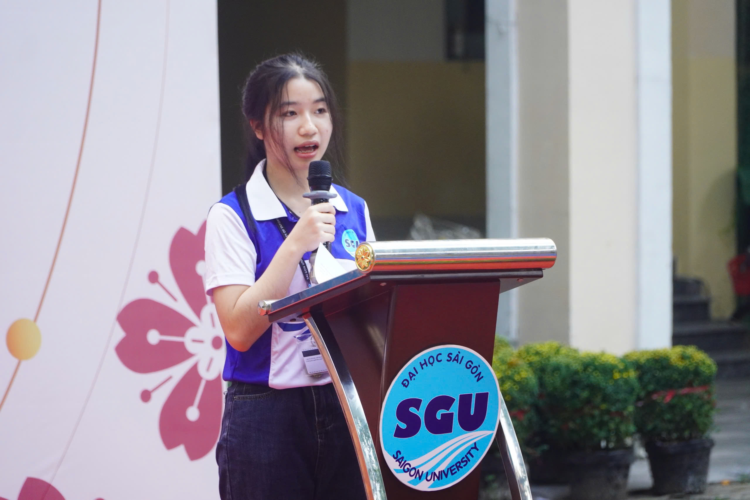Buổi s&aacute;ng đong đầy y&ecirc;u thương ở TP HCM - Ảnh 6.