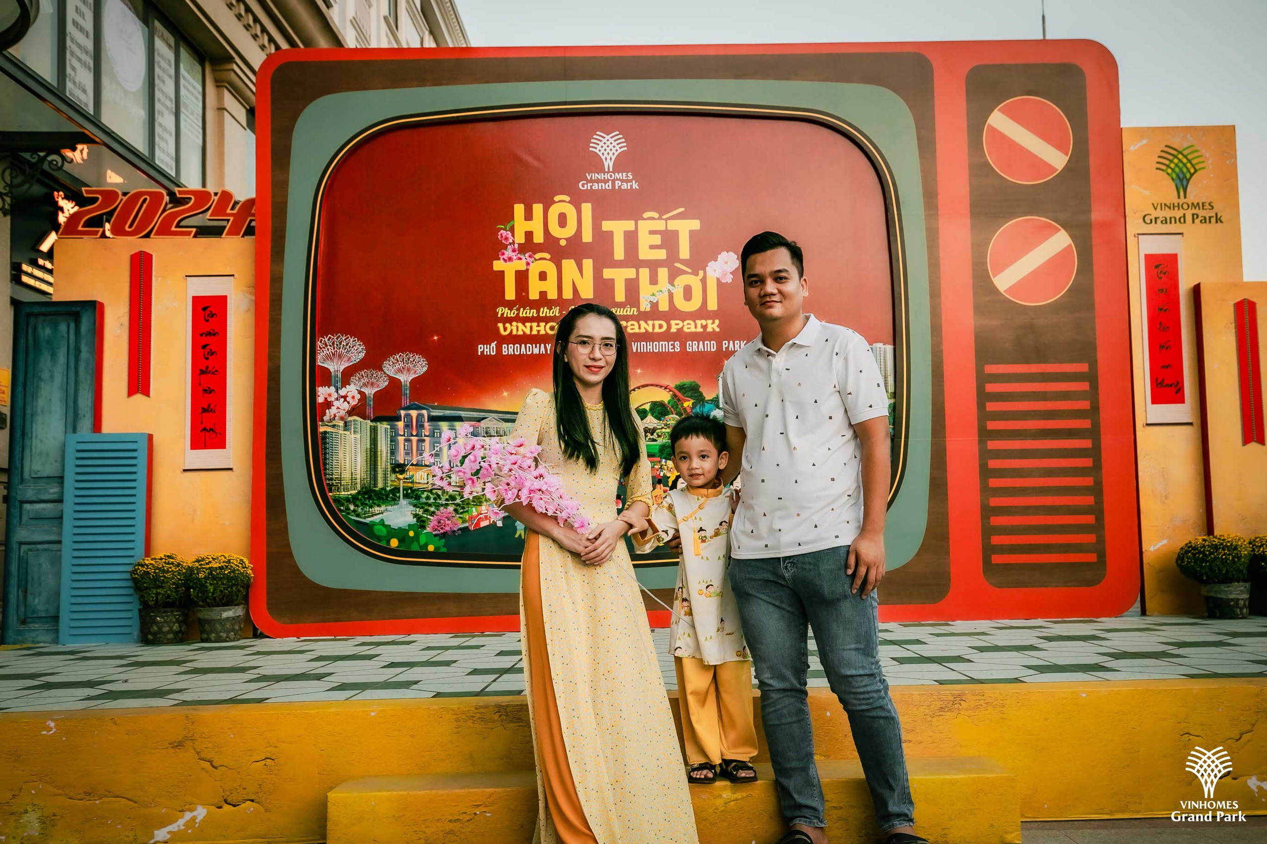 Lễ hội Xu&acirc;n "Tết diệu kỳ" t&ocirc;n vinh c&aacute;c gi&aacute; trị truyền thống v&agrave; gắn kết c&aacute;c gia đ&igrave;nh