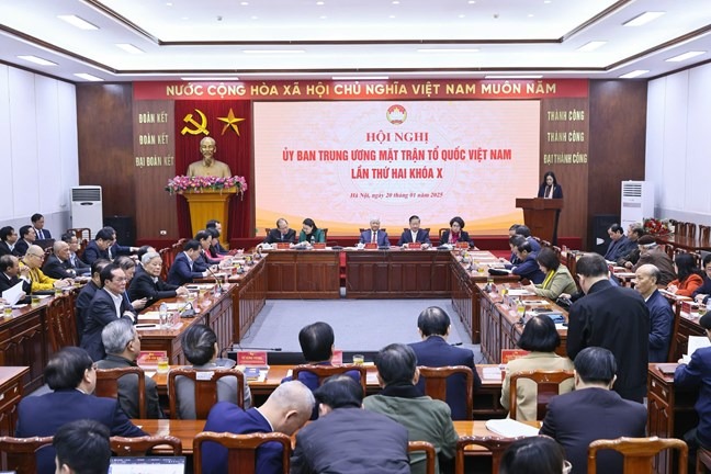 Trung ương Đảng dự kiến họp ng&agrave;y 23 v&agrave; 24-1 xem x&eacute;t phương &aacute;n sắp xếp, tinh gọn bộ m&aacute;y- Ảnh 1.