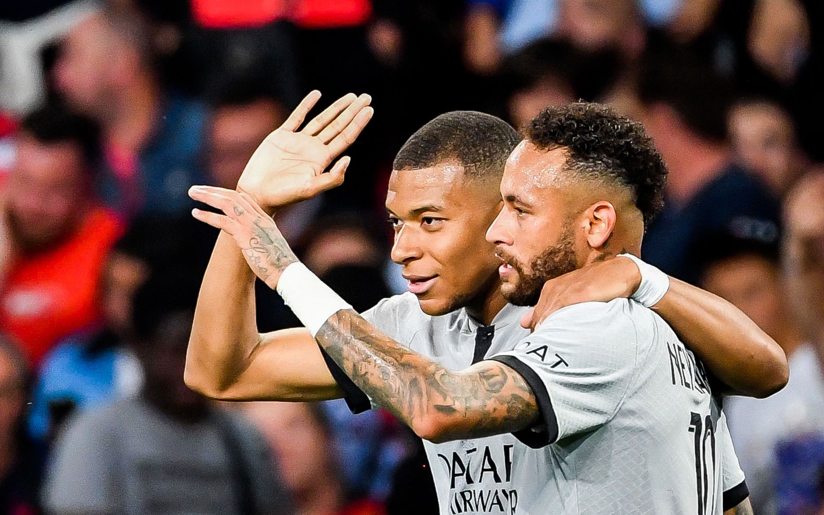Mbappe lập c&ocirc;ng, Ph&aacute;p thắng Ukraine ng&agrave;y ra qu&acirc;n v&ograve;ng loại World Cup- Ảnh 3.