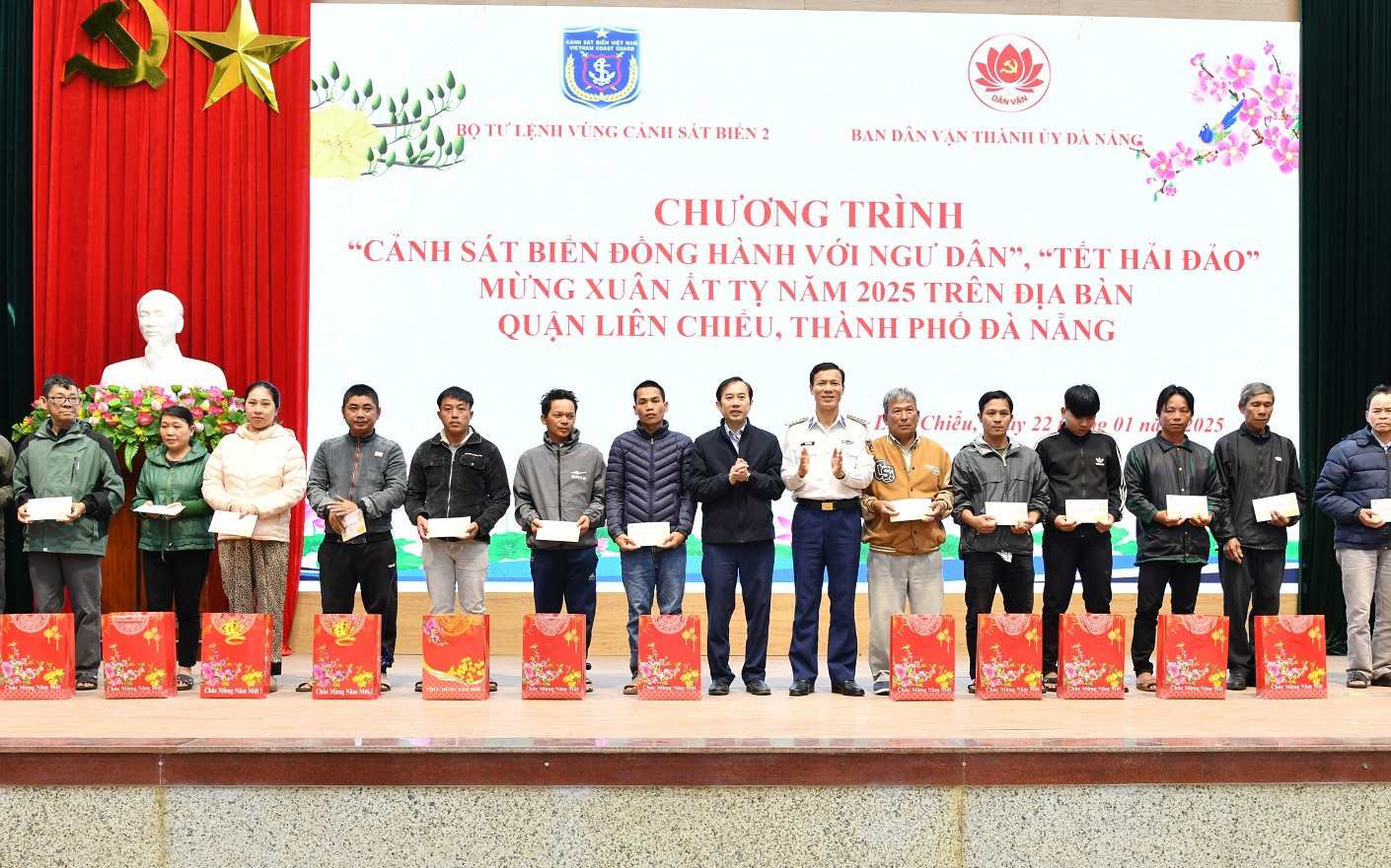 Phối hợp triển khai công tác dân vận năm 2025