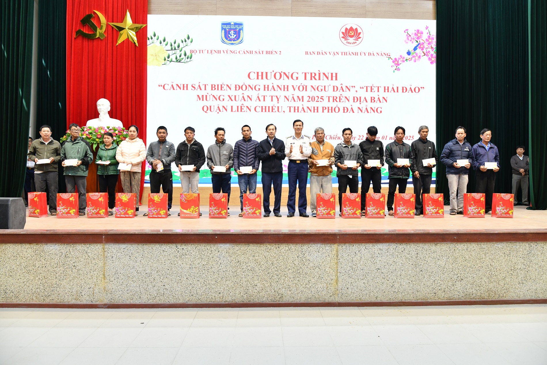 Phối hợp triển khai c&ocirc;ng t&aacute;c d&acirc;n vận năm 2025- Ảnh 5.