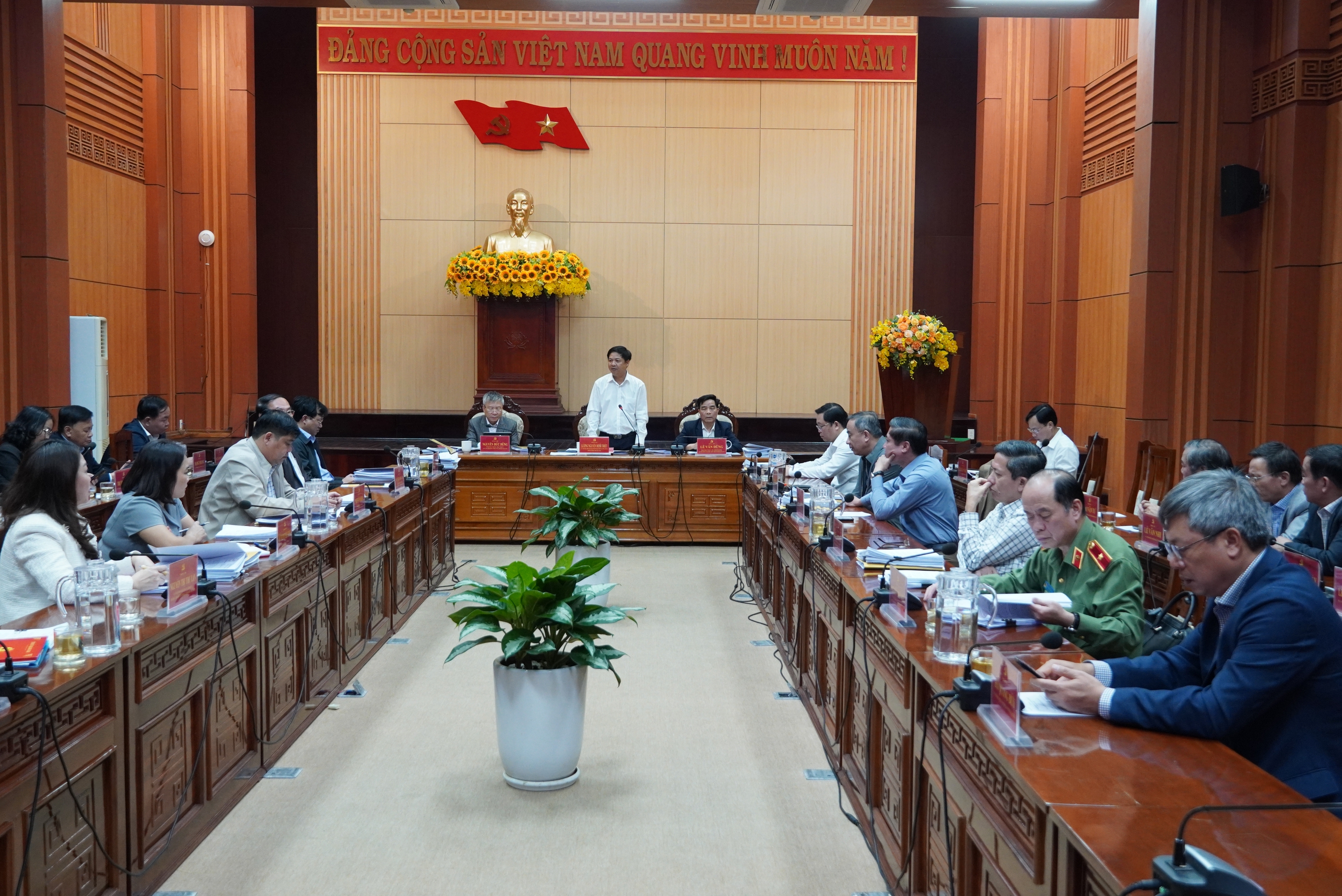 Quảng Nam thông qua đề án hợp nhất Ban Tuyên giáo và Dân vận Tỉnh ủy- Ảnh 1.