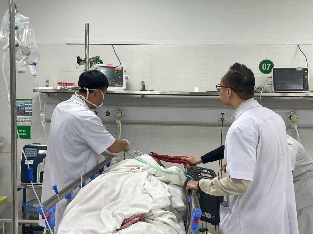 C&aacute;c bệnh viện sẵn s&agrave;ng cấp cứu, điều trị người bệnh dịp Tết. Ảnh: NGỌC DUNG