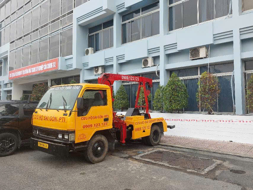 Chi tiết hoạt động của xe trung chuyển tại S&acirc;n bay T&acirc;n Sơn Nhất- Ảnh 3.