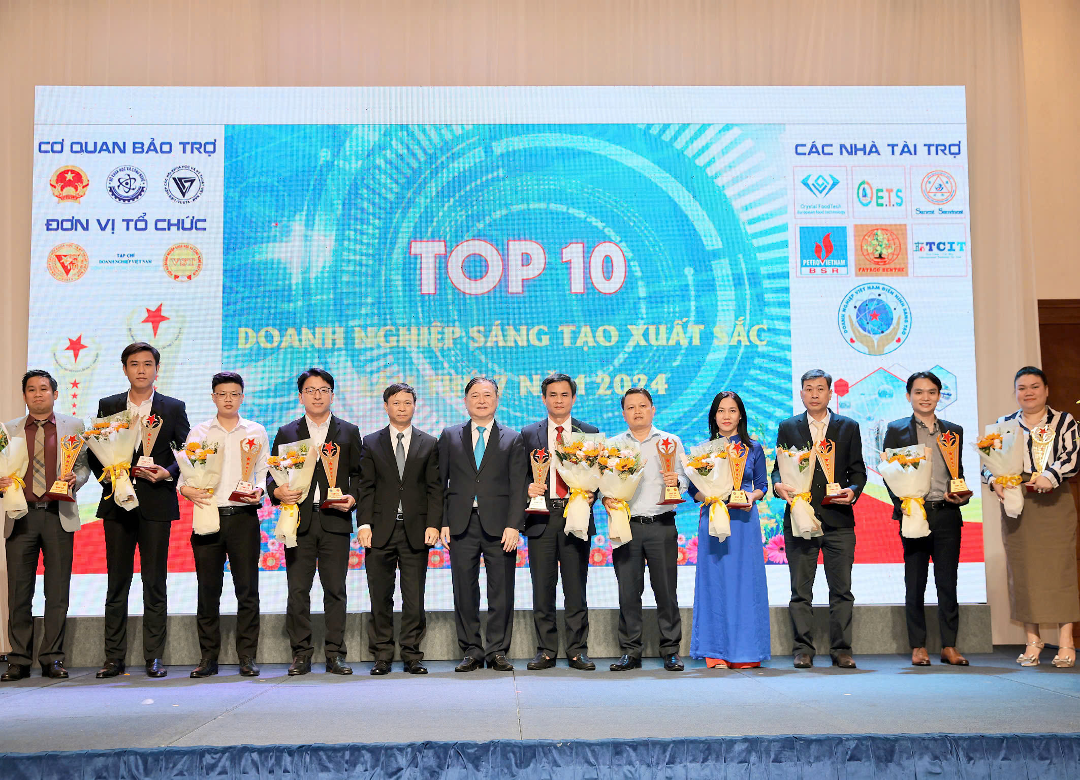 Yến s&agrave;o Kh&aacute;nh H&ograve;a - Top 10 doanh nghiệp Việt Nam điển h&igrave;nh s&aacute;ng tạo năm 2024- Ảnh 1.