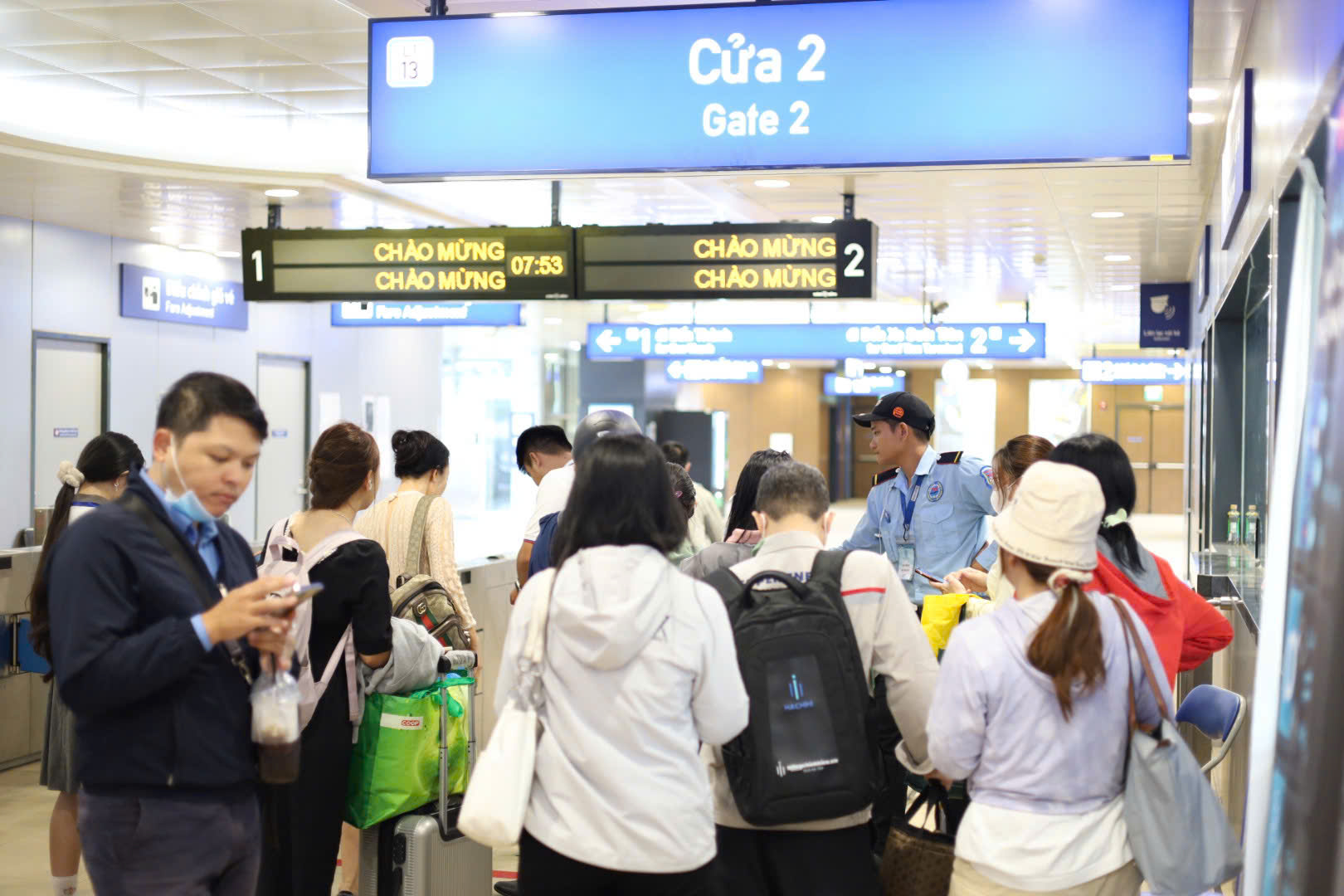 Metro số 1: Con số đ&aacute;ng kinh ngạc chỉ sau 1 th&aacute;ng- Ảnh 5.