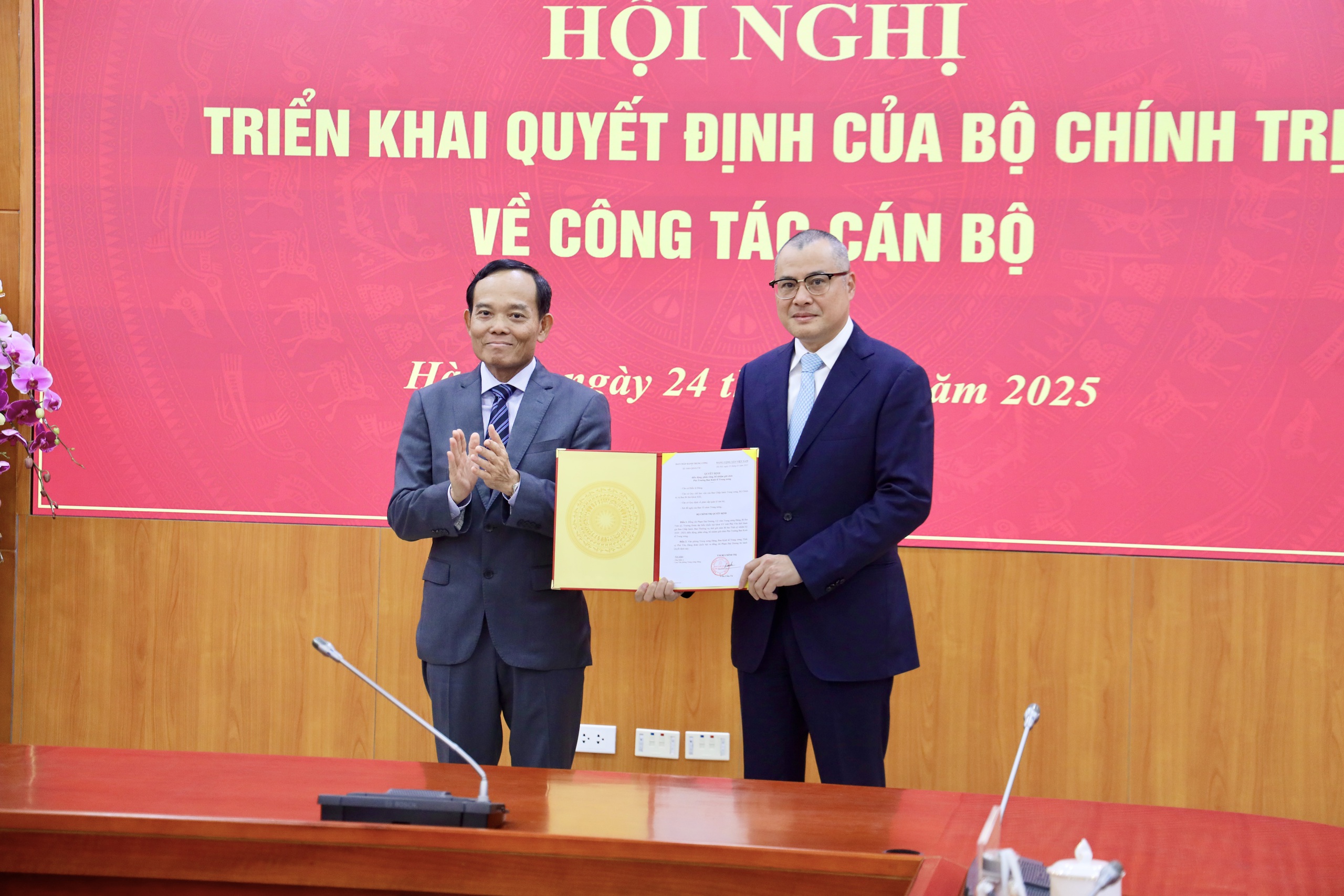 B&iacute; thư Tỉnh ủy Ph&uacute; Y&ecirc;n l&agrave;m Ph&oacute; trưởng Ban Kinh tế Trung ương- Ảnh 1.