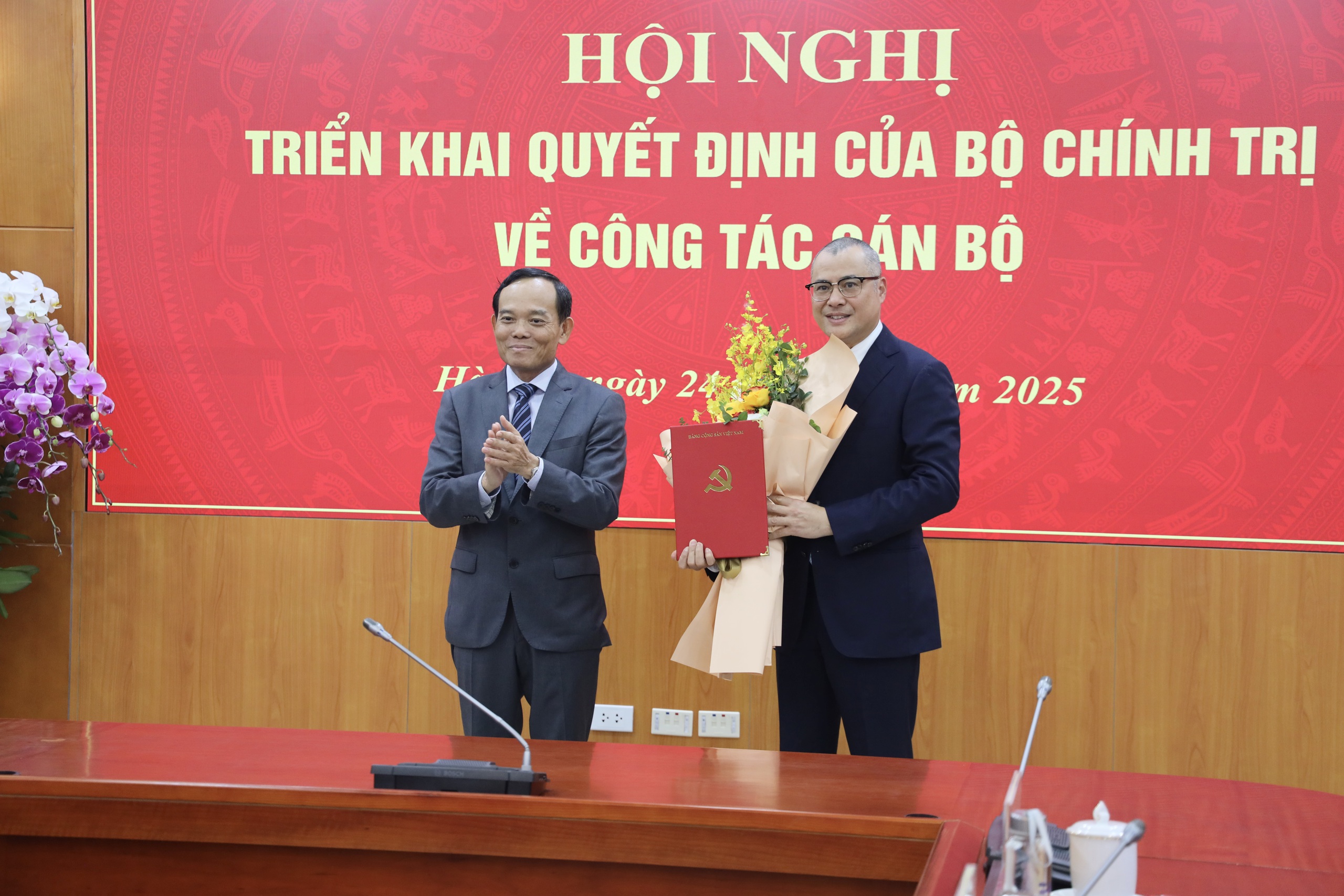 B&iacute; thư Tỉnh ủy Ph&uacute; Y&ecirc;n l&agrave;m Ph&oacute; trưởng Ban Kinh tế Trung ương- Ảnh 2.