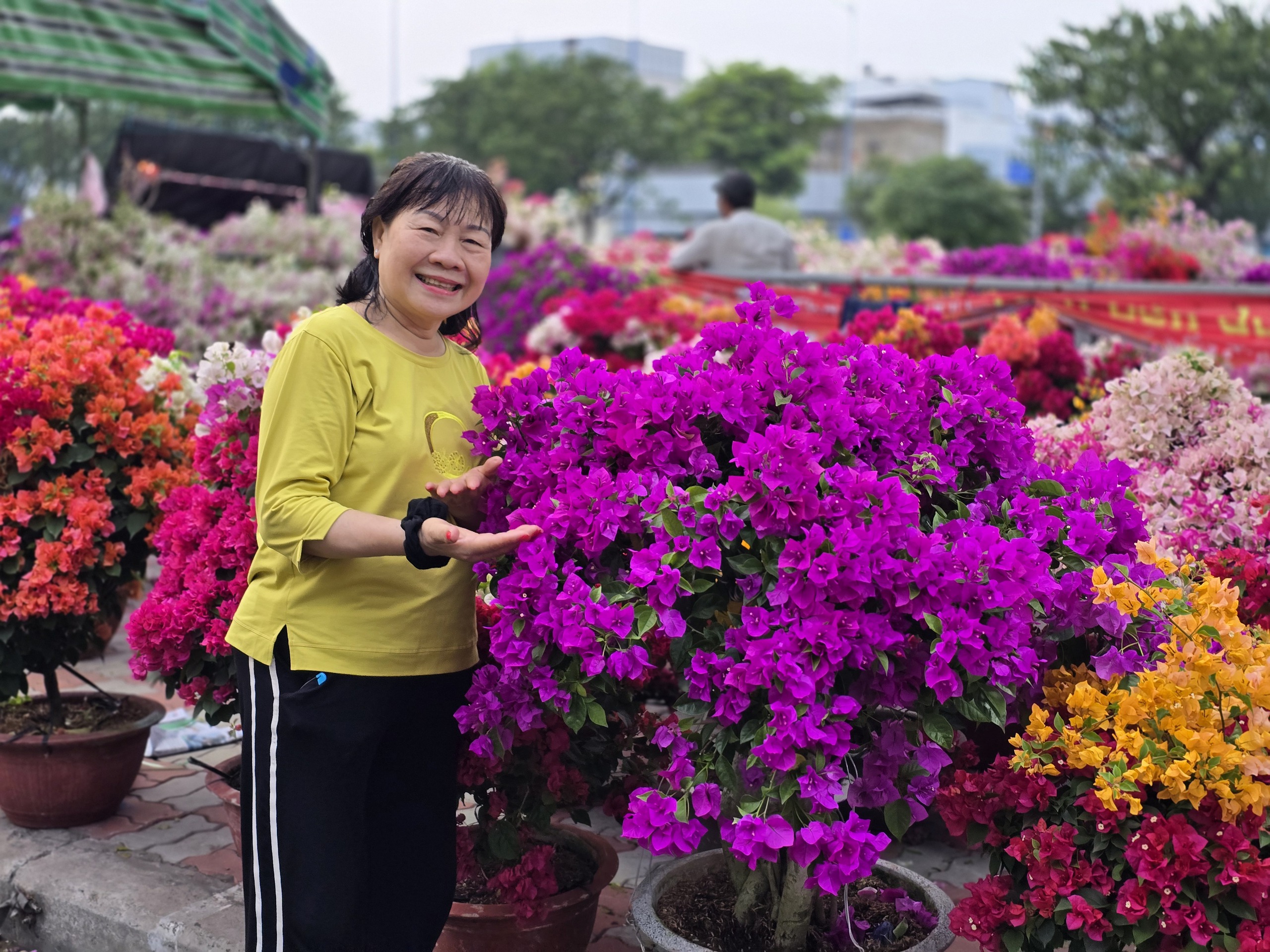 TP HCM: Khai mạc chợ hoa xuân "trên bến dưới thuyền"- Ảnh 10.