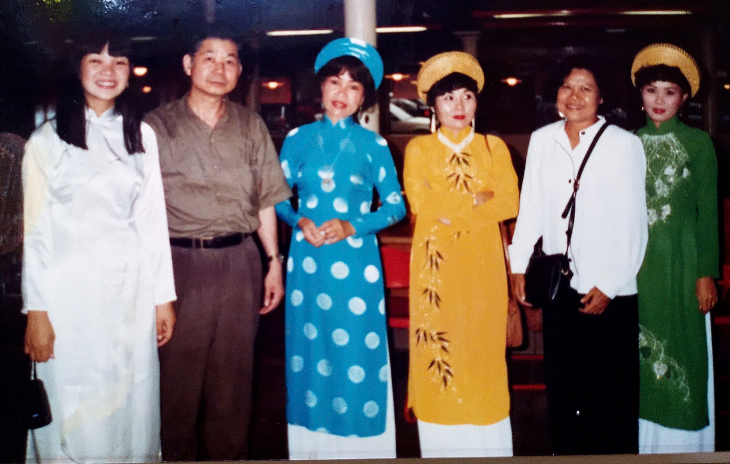 Chuyện chưa kể về chuyến lưu diễn ca Huế tr&ecirc;n đất Mỹ- Ảnh 2.
