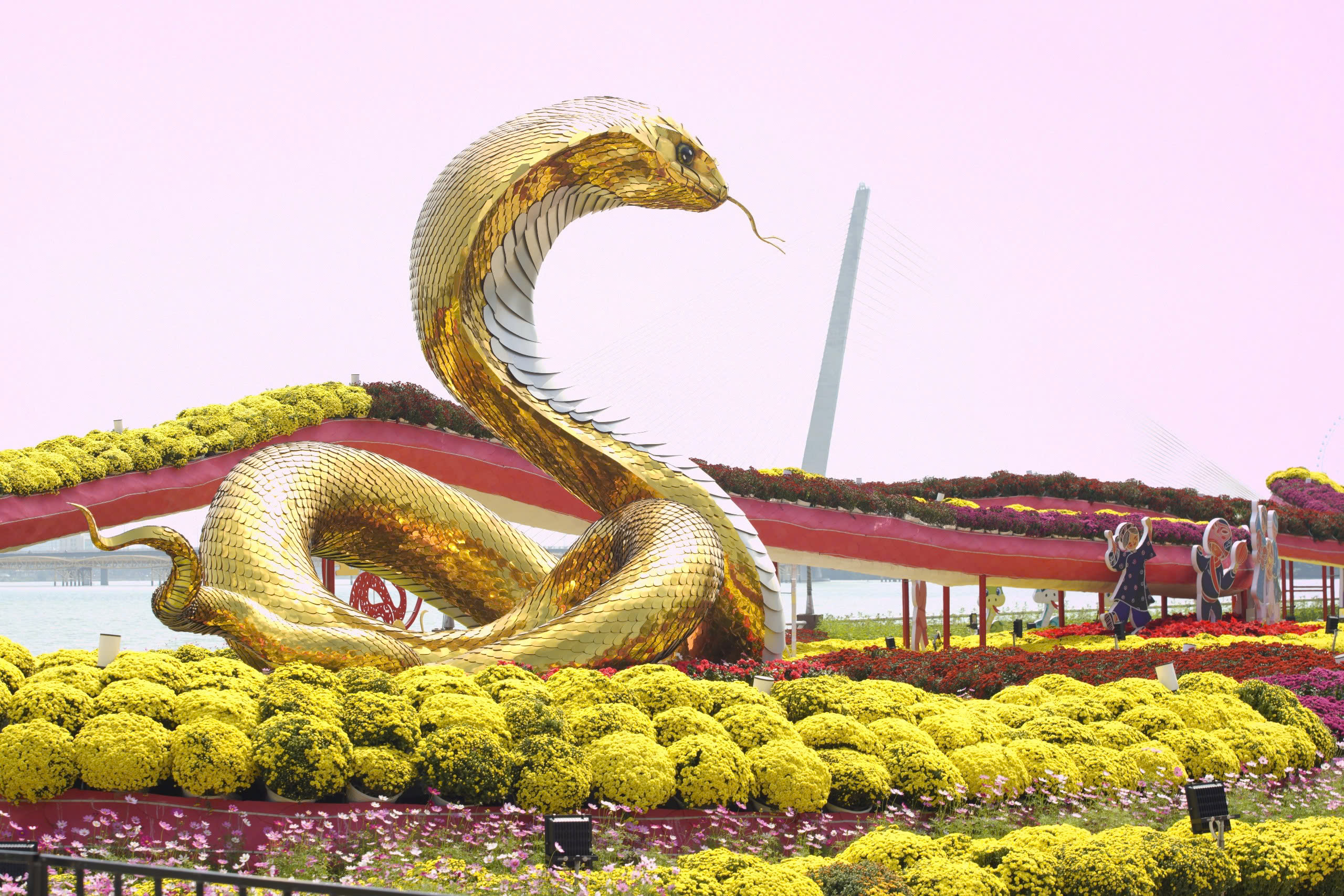Linh vật rắn của tỉnh, th&agrave;nh n&agrave;o đẹp nhất Tết Ất Tỵ 2025?- Ảnh 34.