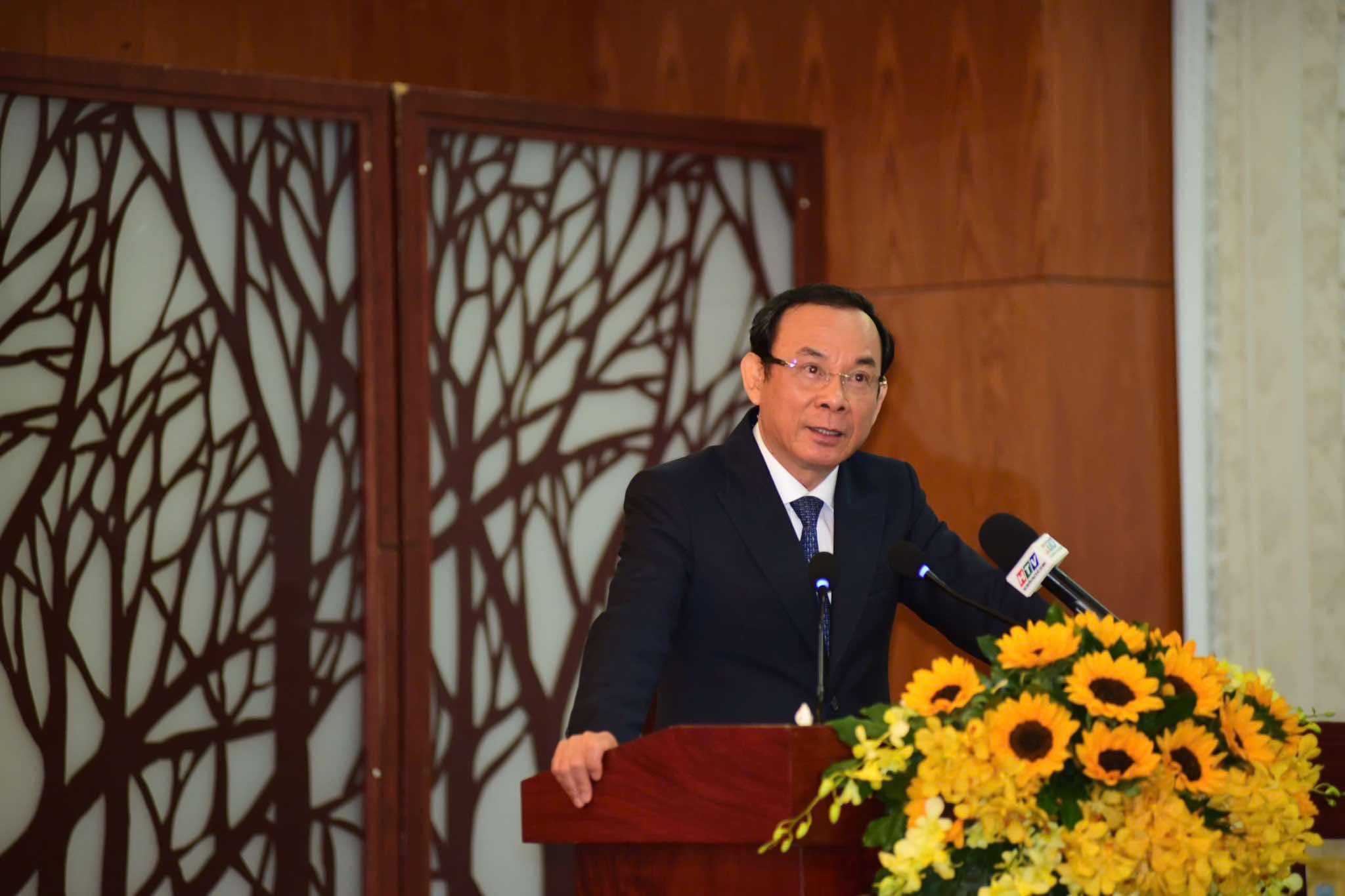 &Ocirc;ng Nguyễn Thanh Nghị l&agrave;m Ph&oacute; B&iacute; thư Thường trực Th&agrave;nh ủy TP HCM- Ảnh 4.