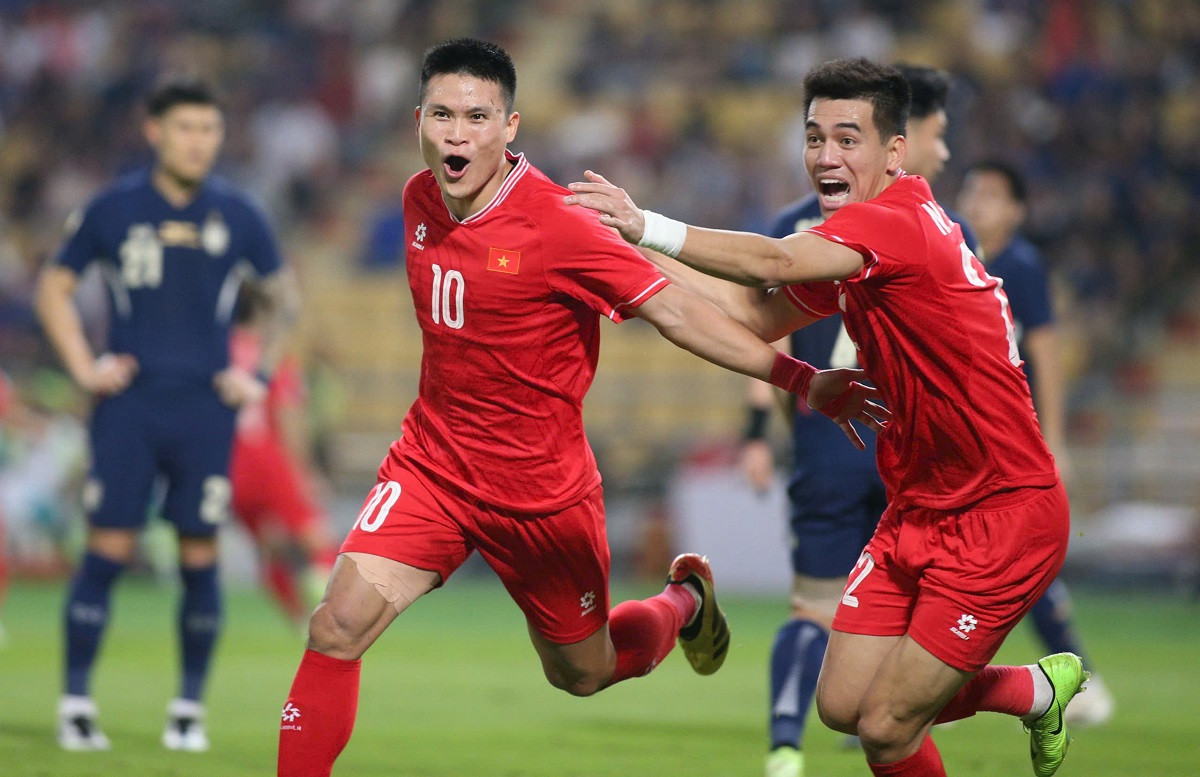 SEA Games 33 - 2025: Đường đến HCV của tuyển Việt Nam rất ch&ocirc;ng gai- Ảnh 4.