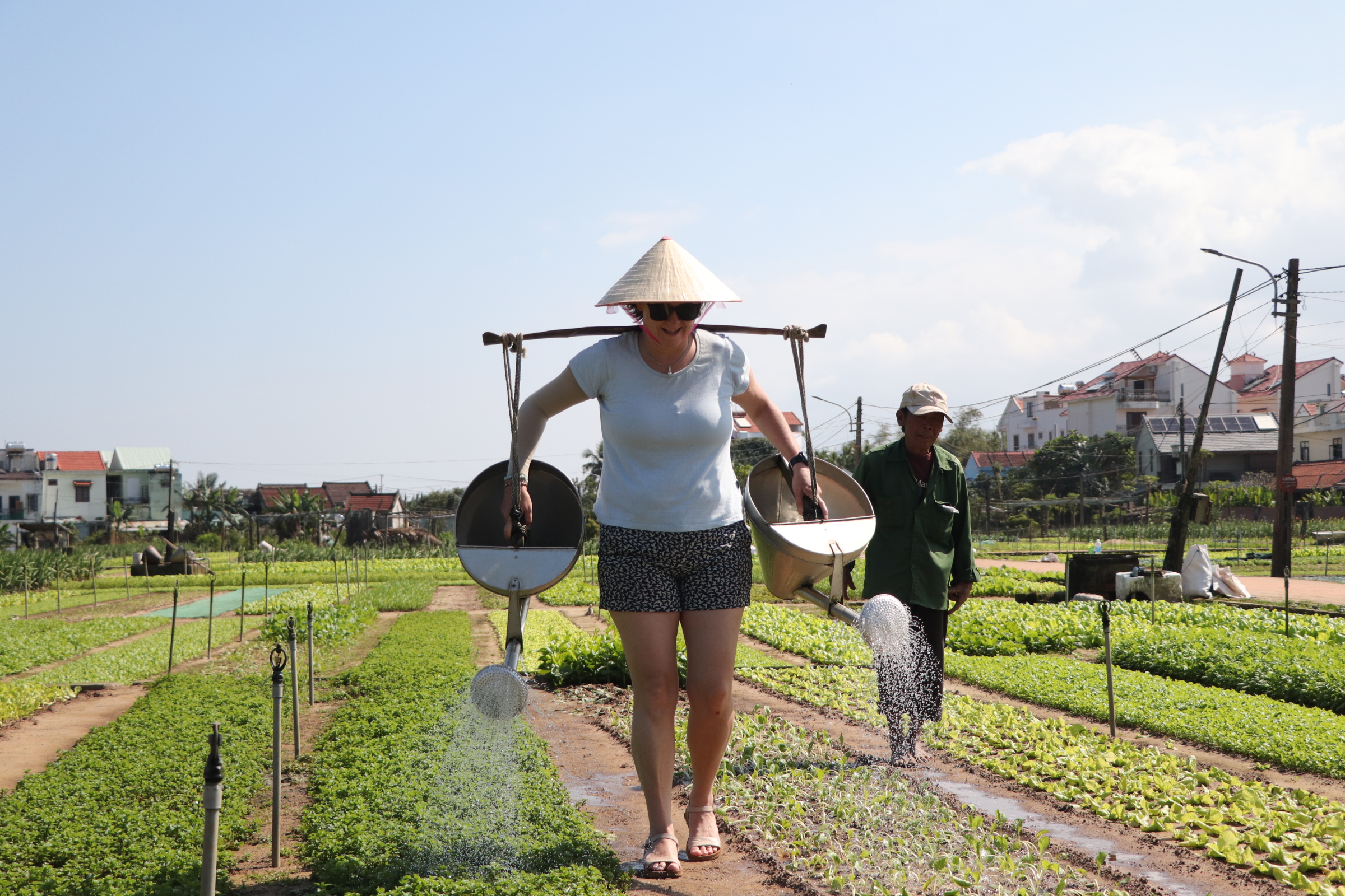 &ldquo;L&agrave;ng du lịch tốt nhất&rdquo; thế giới c&oacute; g&igrave; khiến du kh&aacute;ch m&ecirc; mẩn?- Ảnh 14.