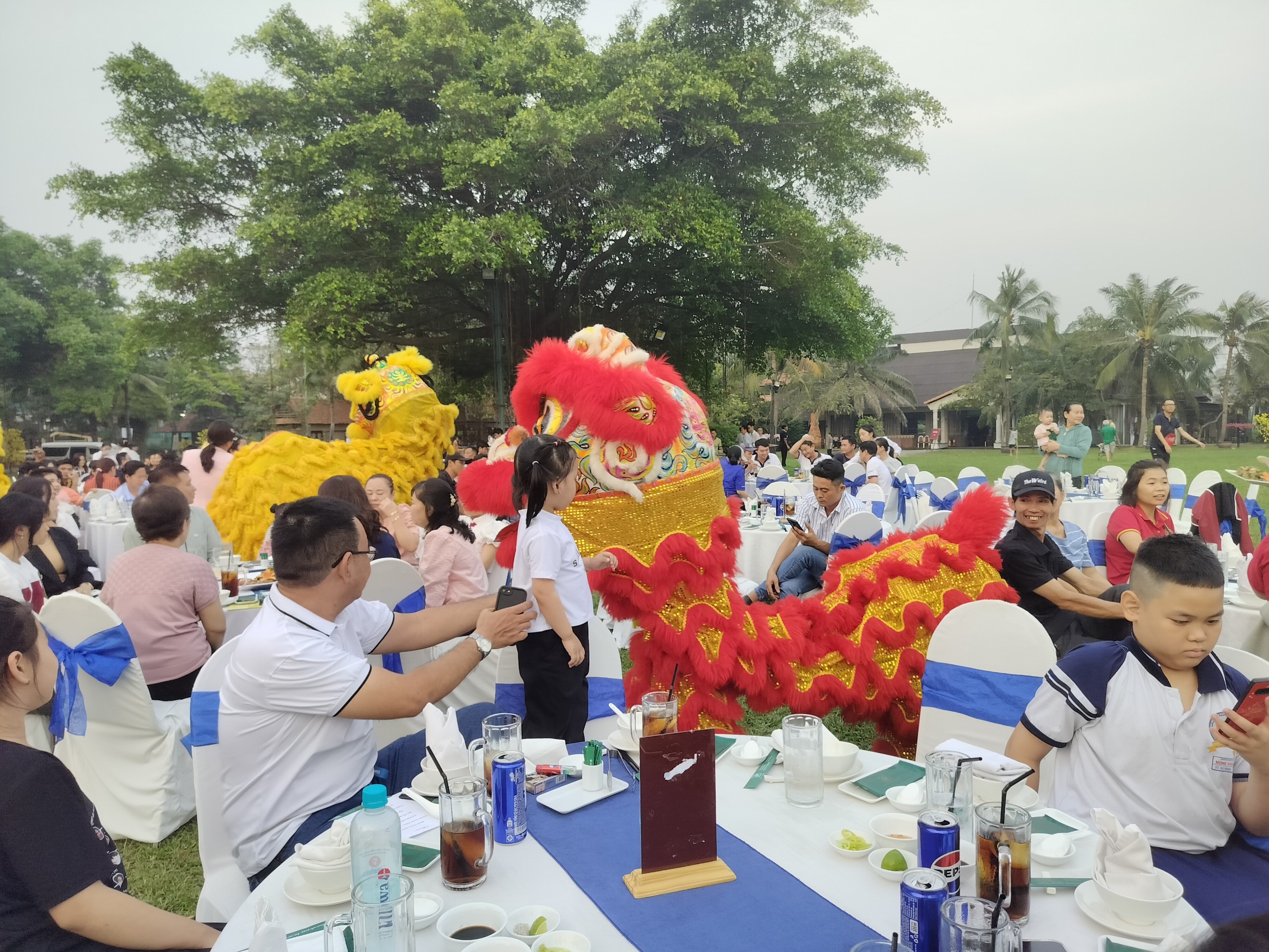 G&oacute;p Tết cho c&ocirc;ng nh&acirc;n- Ảnh 2.